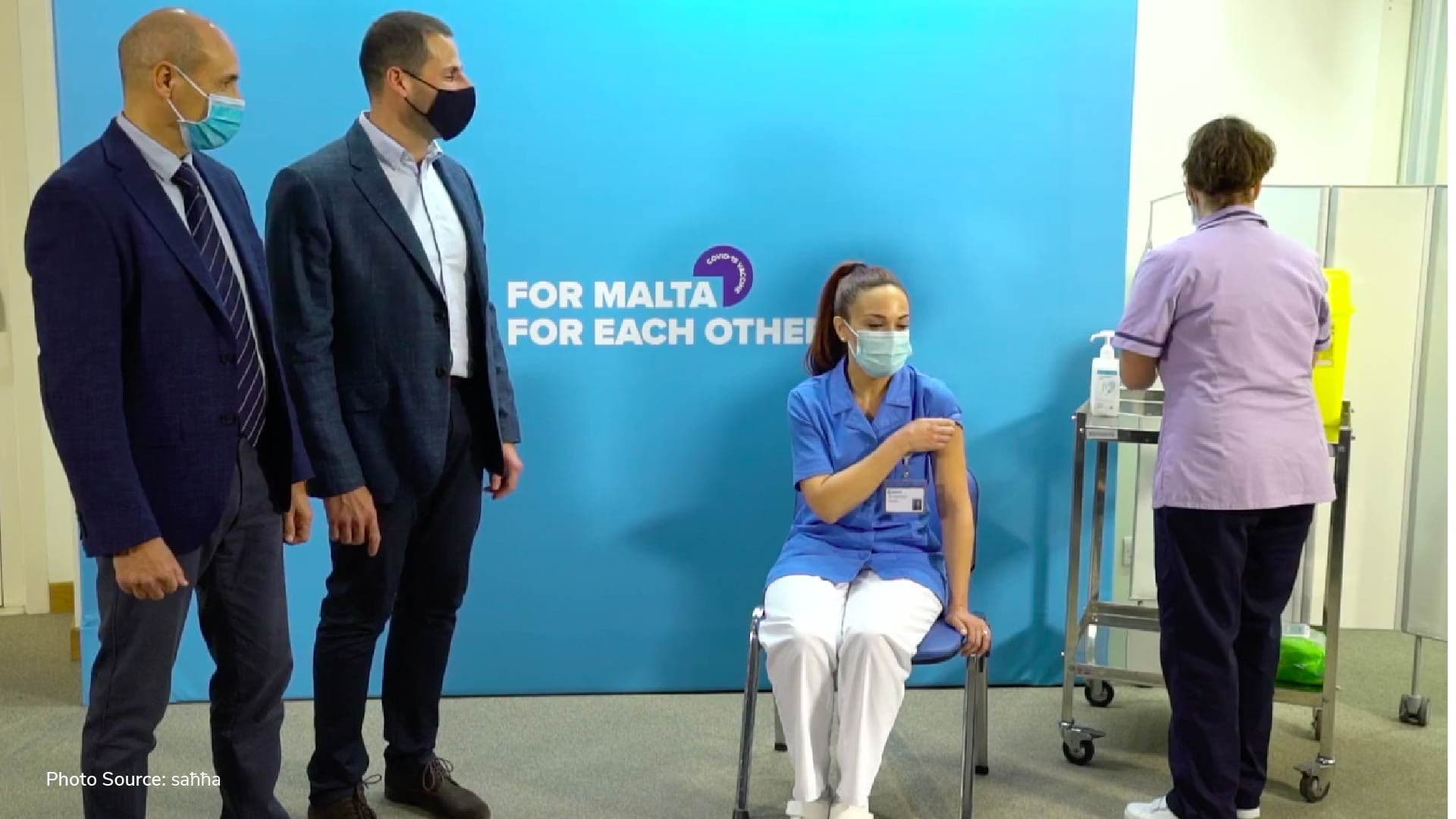 Mater Dei Nurse is first recipient of COVID-19 vaccine in Malta