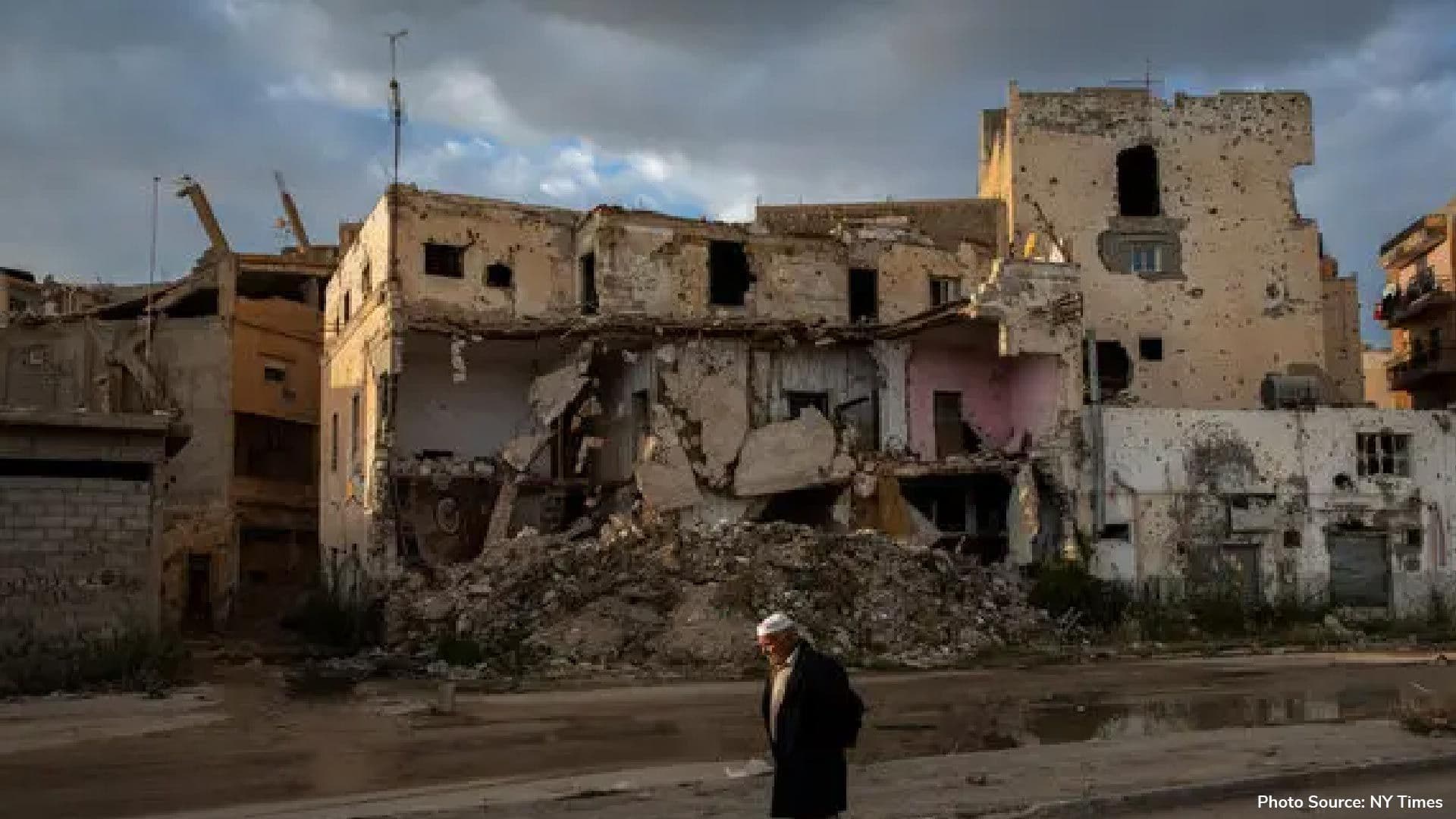 Rival Libyan factions sign cease-fire deal