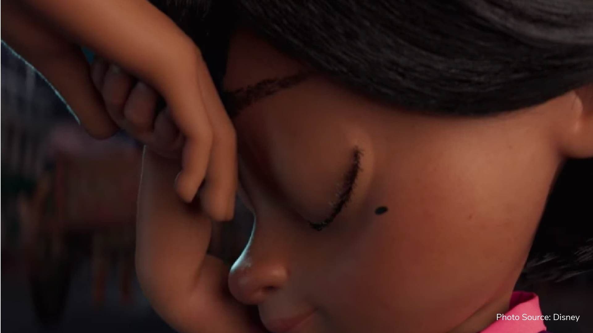 Disney launch heart-warming Christmas Advert