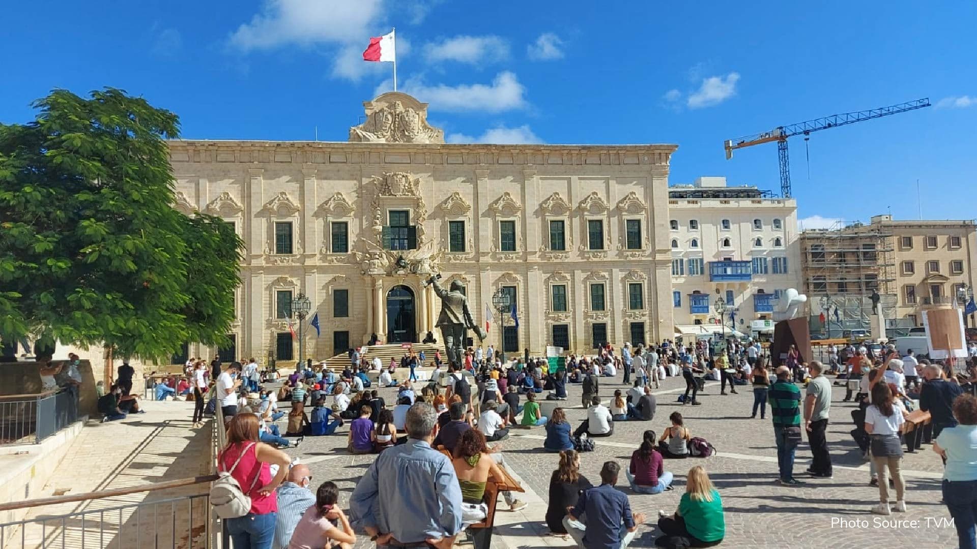 ‘Spazi Miftuħa’ activists hold protest at Castille