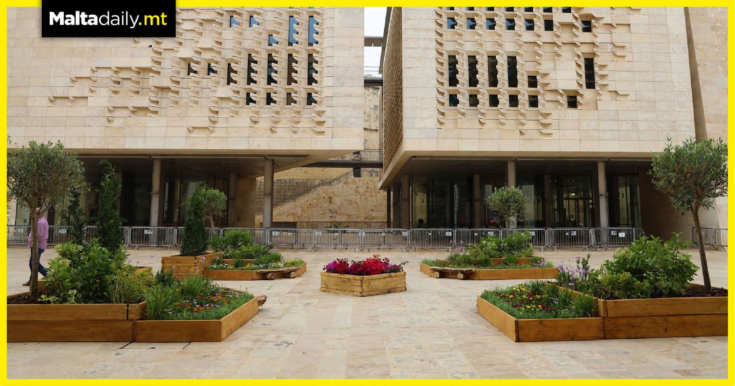 ‘Temporary garden’ outside Parliament to become permanent