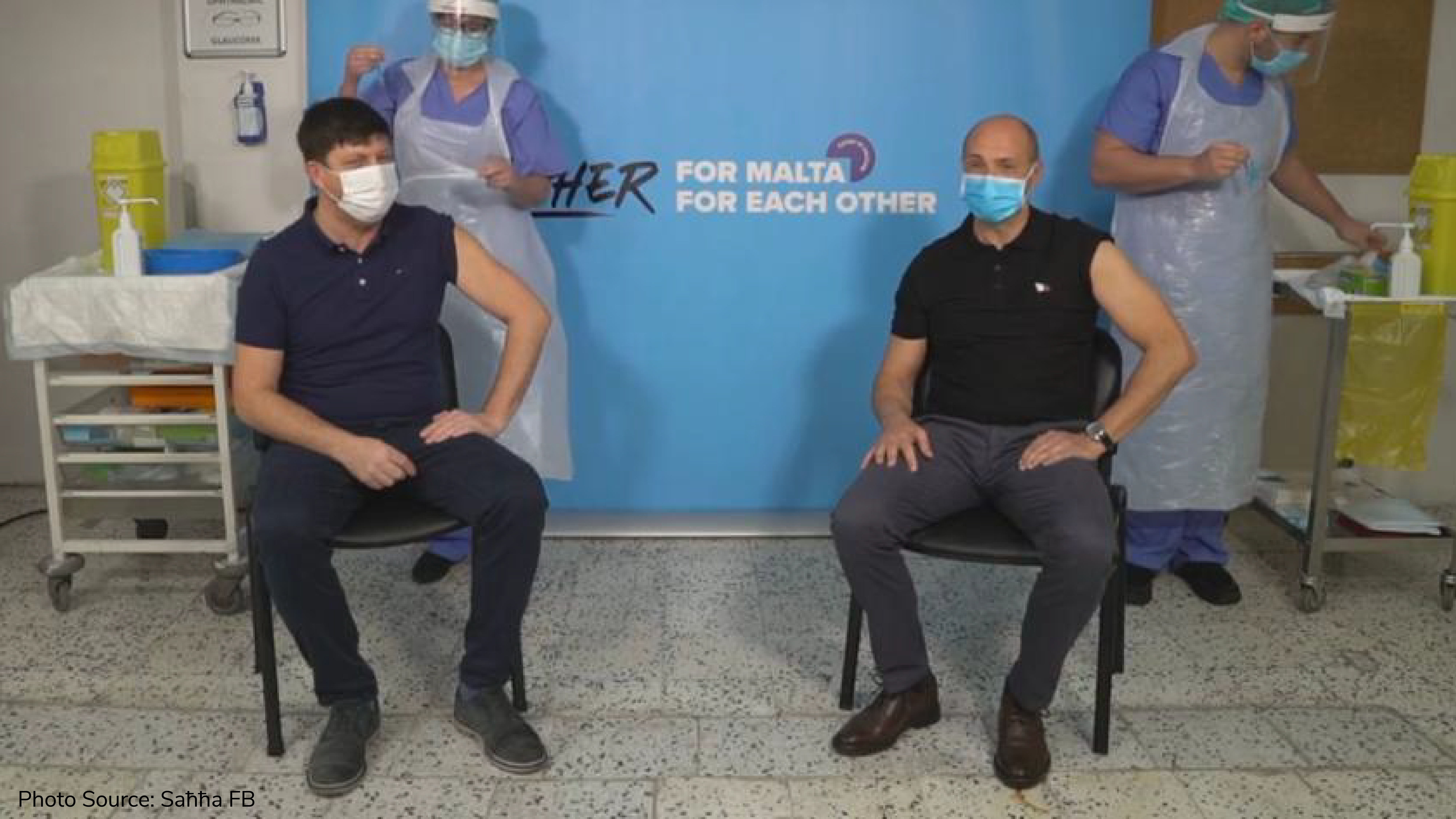 Dr Chris Fearne and Stephen Spiteri take COVID-19 vaccination