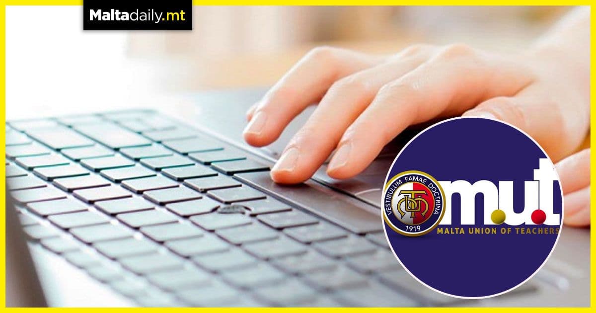 Teachers still awaiting new laptops as they make do with old technology