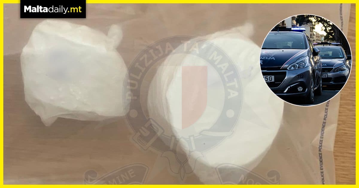 Man arrested for possessing €100,000 worth of cocaine