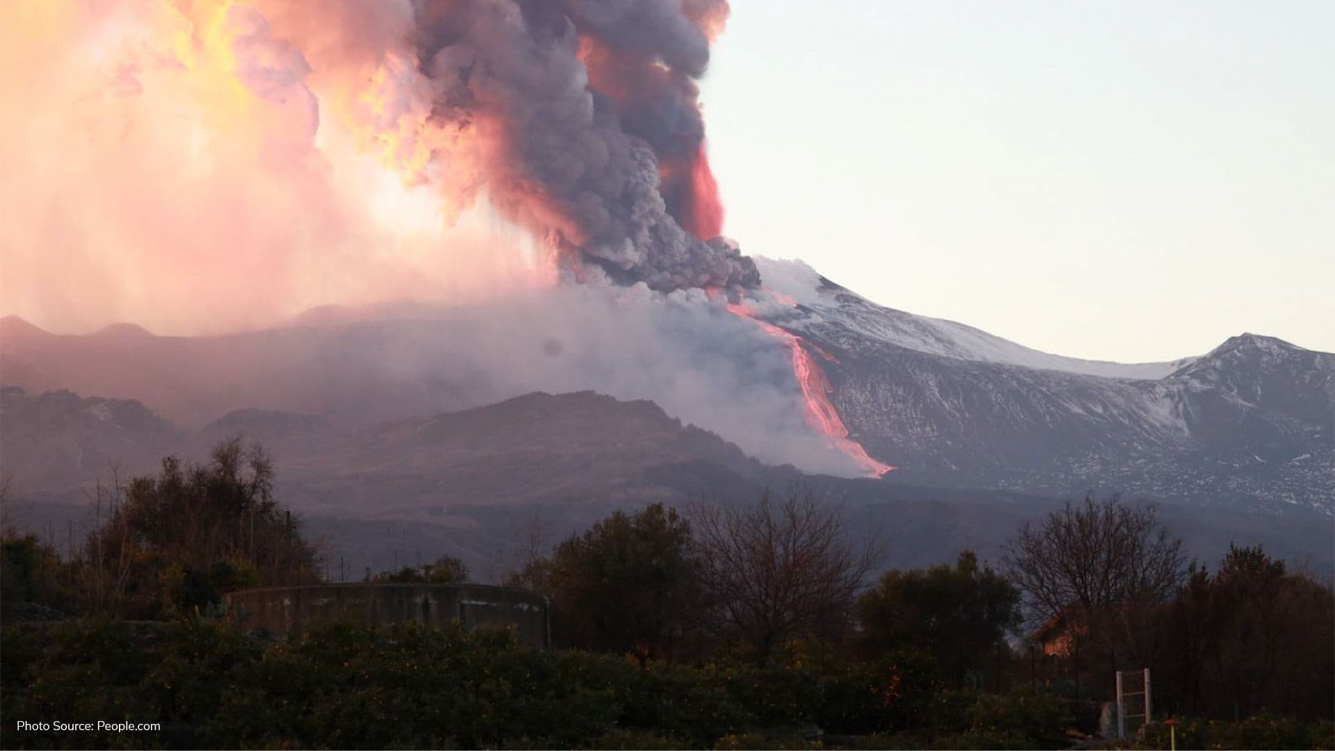 Italian authorities say Etna eruption poses no danger
