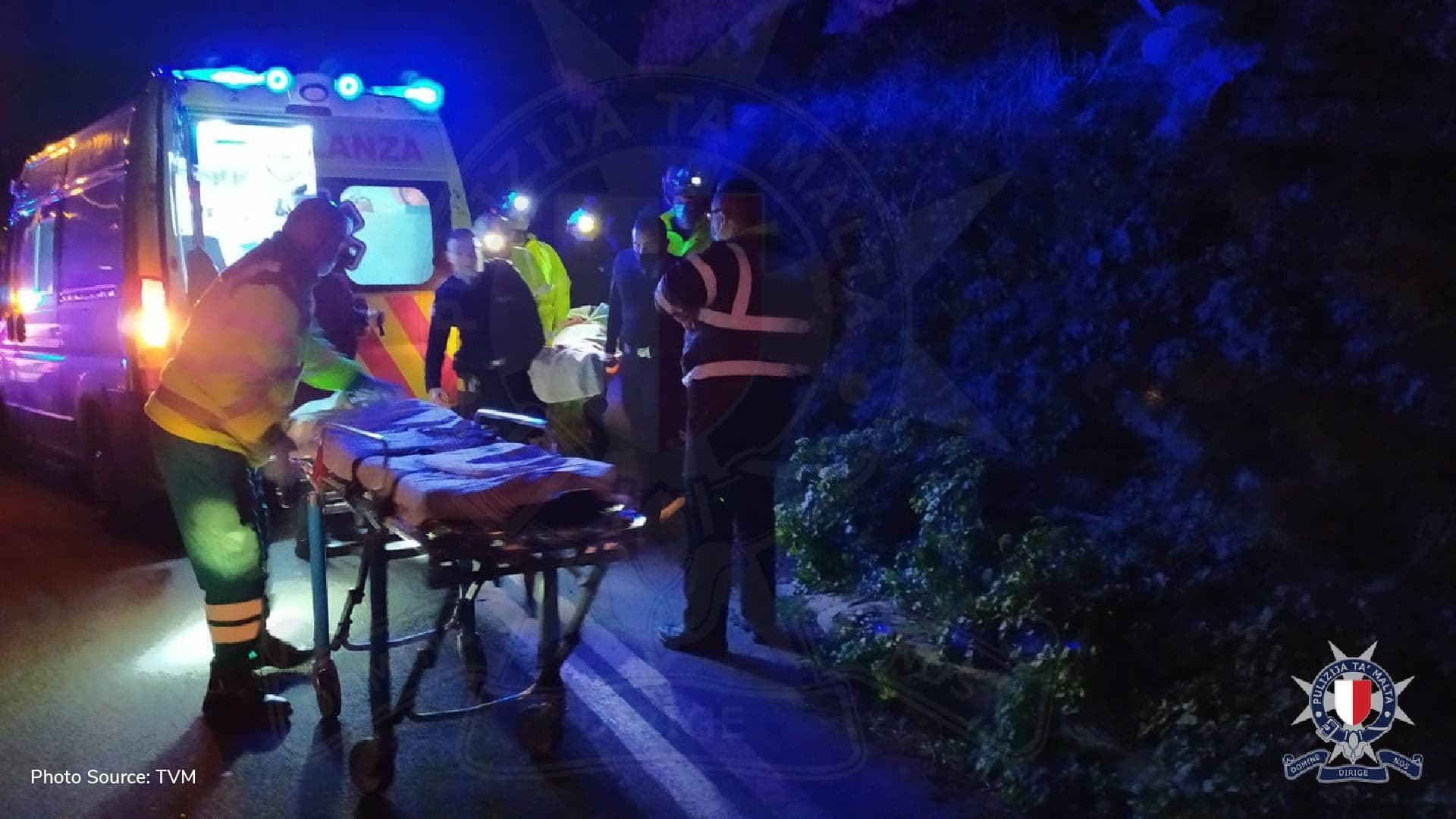 21-year-old seriously injured after falling from Imdina bastions