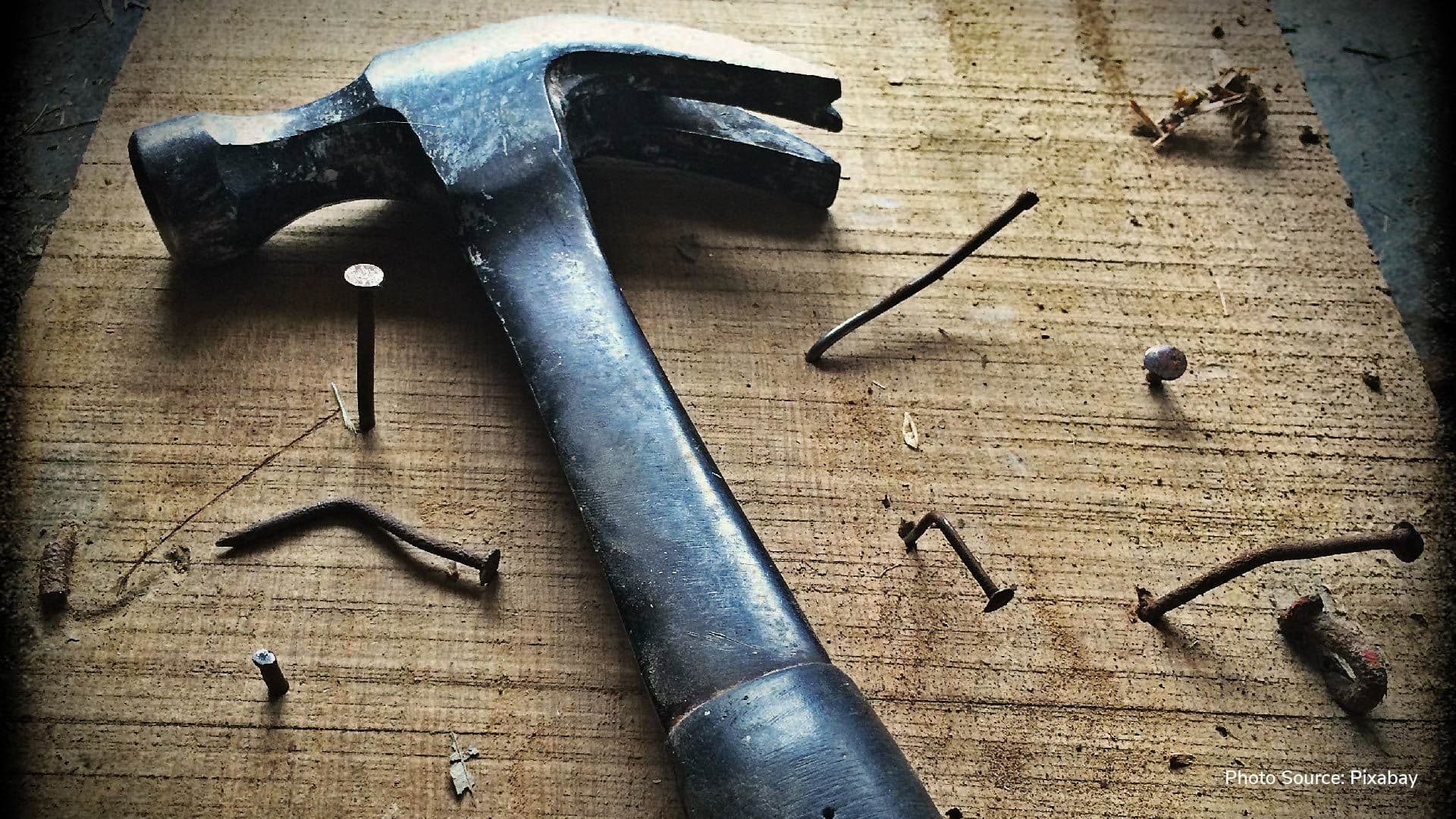 Police charge Maltese taxi driver behind New Year’s Day hammer attack; granted €500 bail