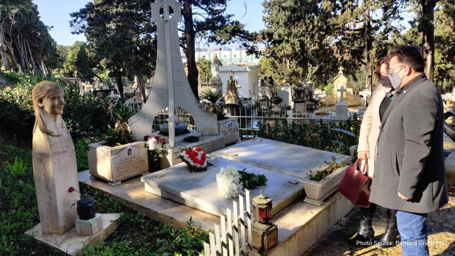 Bernard Grech visits Karin Grech’s grave in first post-quarantine duty