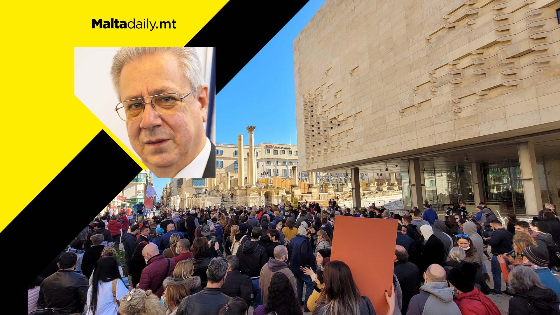 Hundreds gather in Valletta for Partit Popolari protest against COVID-19 Green Pass