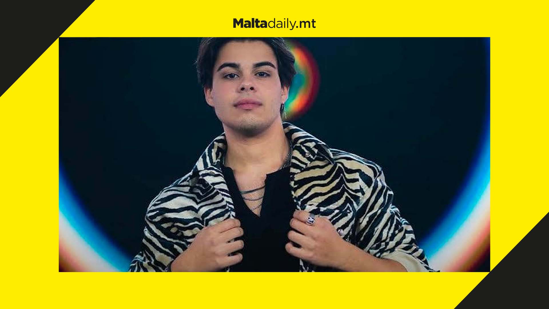 Drakard goes full star factor to close off the second live show