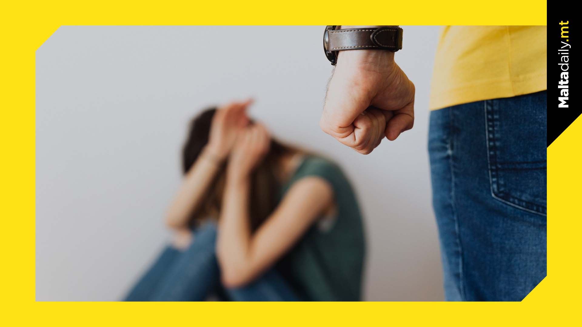 3,295 individuals made use of domestic violence services in 2021