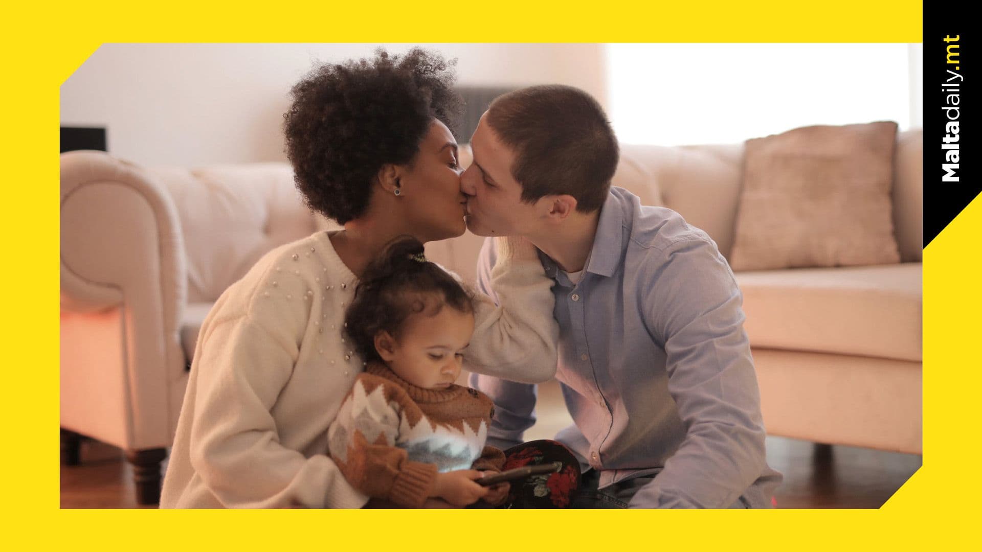 Study Exposes Smartphone Dependency In Parenting