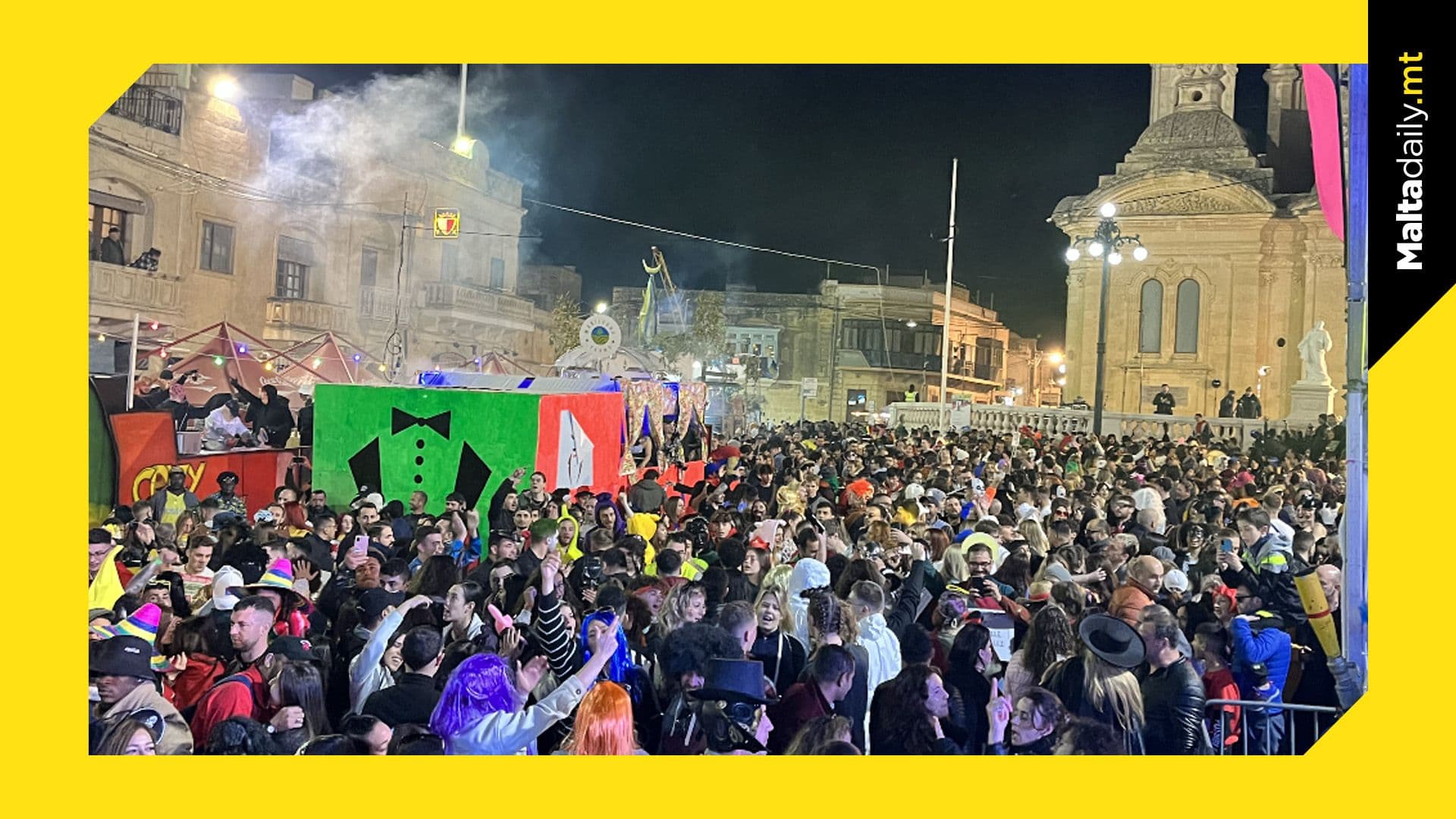 More than 25,000 people celebrated carnival in Nadur last night