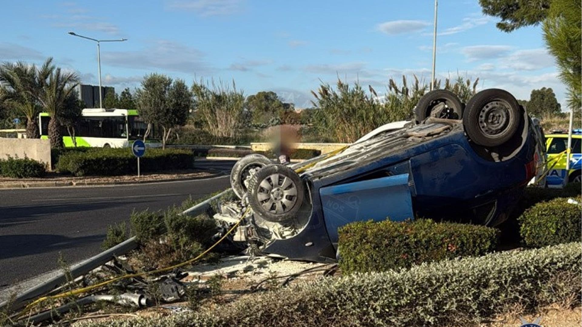 27 Year Old Grievously Injured After Vehicle Flips & Catches Fire