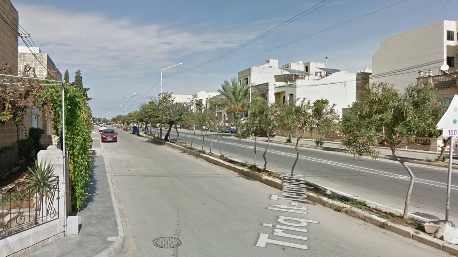 67 Year Old Grievously Injured When Vehicle Rolled Back Onto His Legs