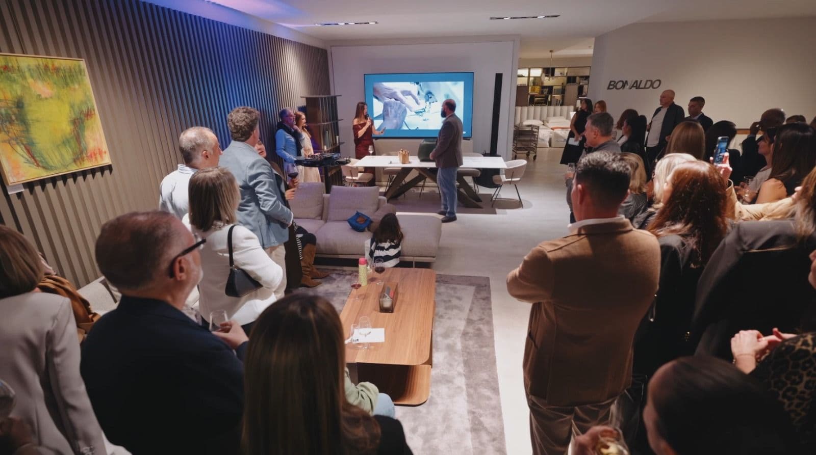 Form Showroom Presents “Echoes in Form” — A New Abstraction-Focused Exhibition by Maltese Artist Fabio Borg