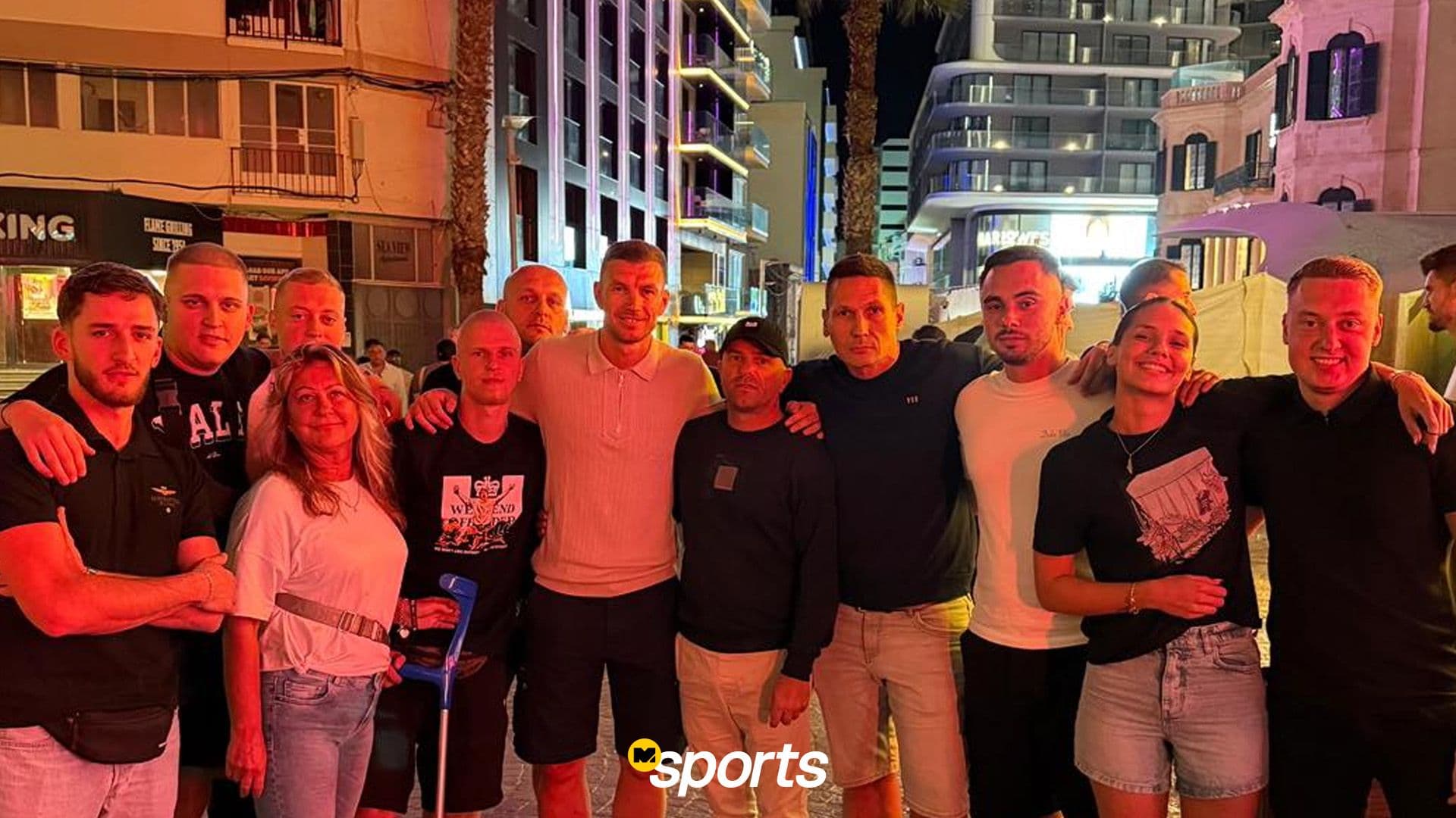 Renowned Footballer Edin Džeko Spotted In Paceville With Fans