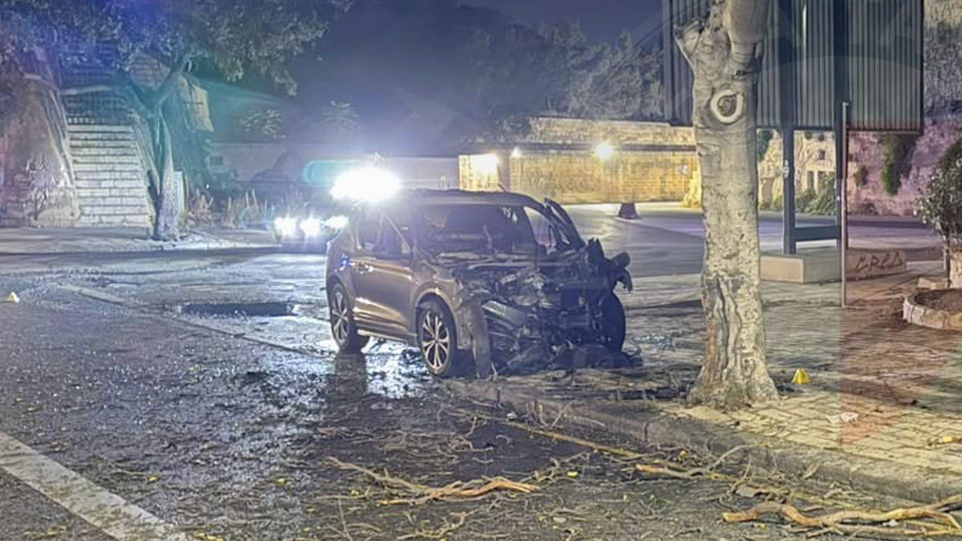 36-Year-Old Man at Risk of Dying After Crashing His Car Into a Tree