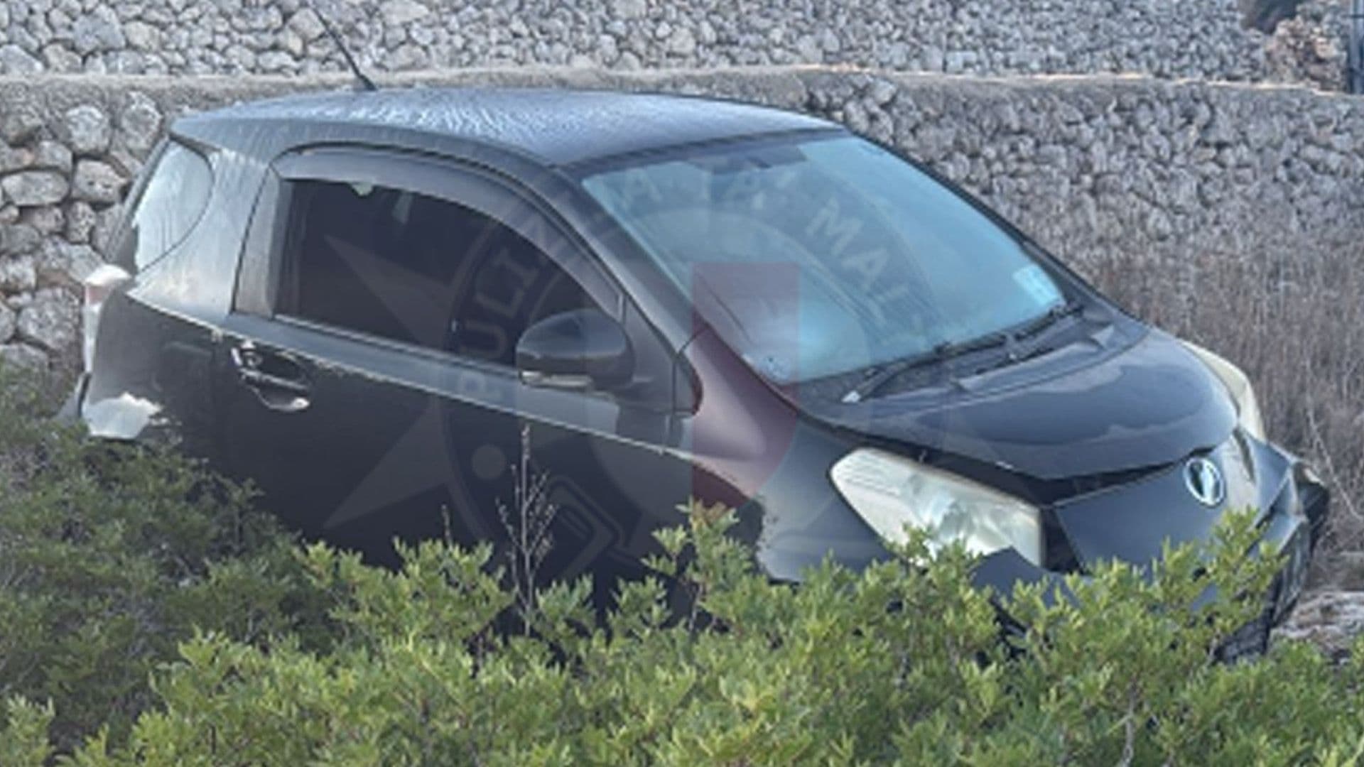 54 Year Old Man Grievously Injured After Crashing Car Into Il-Wardija Field