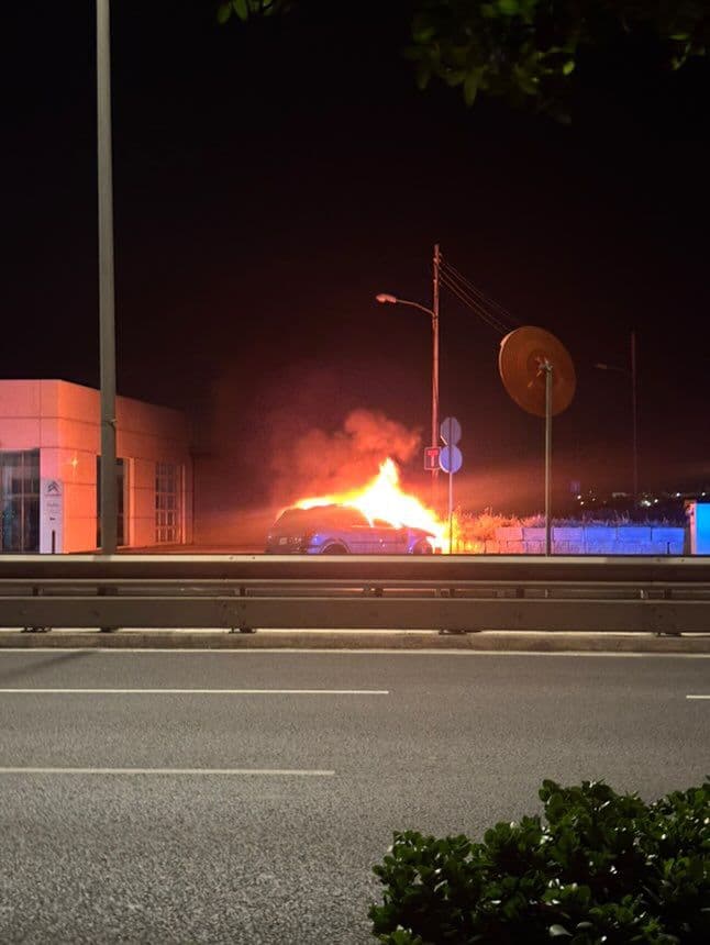 Car Fire In Attard Quickly Contained By Civil Protection