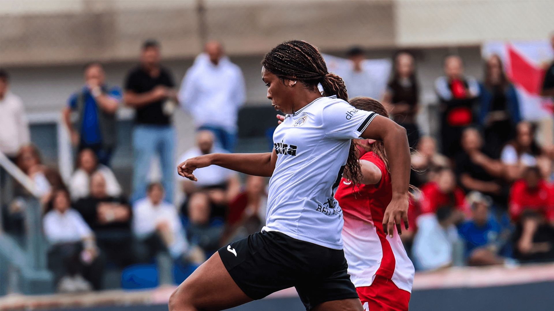 Amy Catania Scores First Senior Goal At Just 15 Years Old