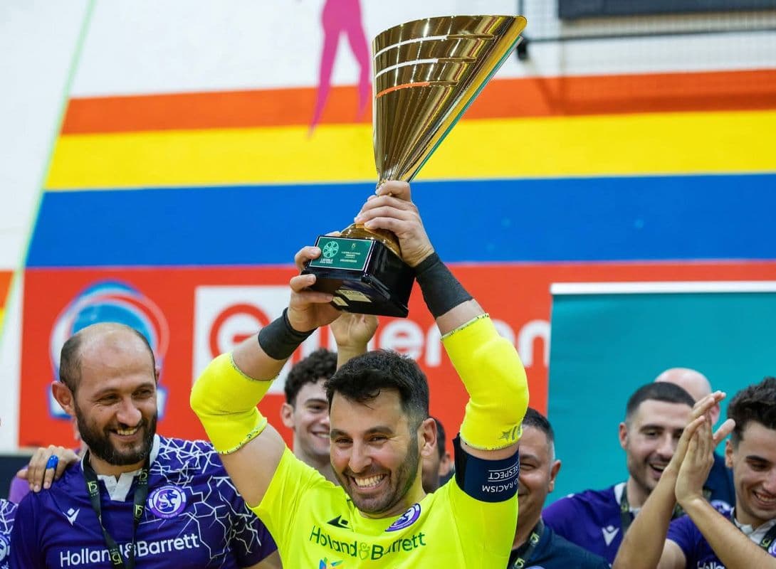 Luxol seal dominant treble with Laferla Men’s Trophy rout