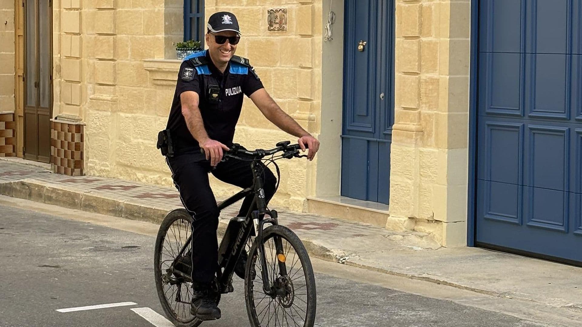 Local Police Officer Praised For Using Electric Bike On The Job