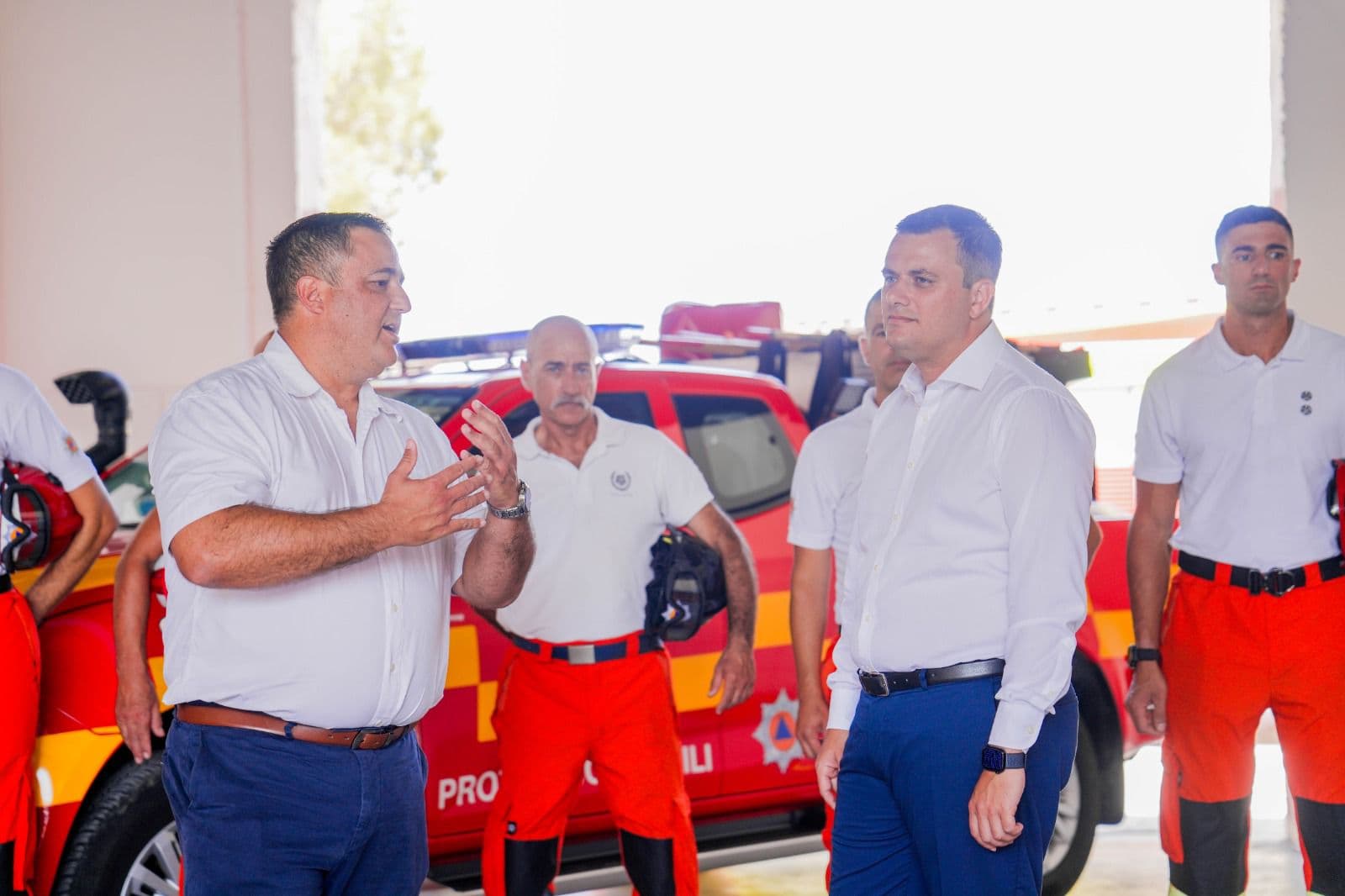 40 Civil Protection Officers To Help Fight Wildfires In Portugal