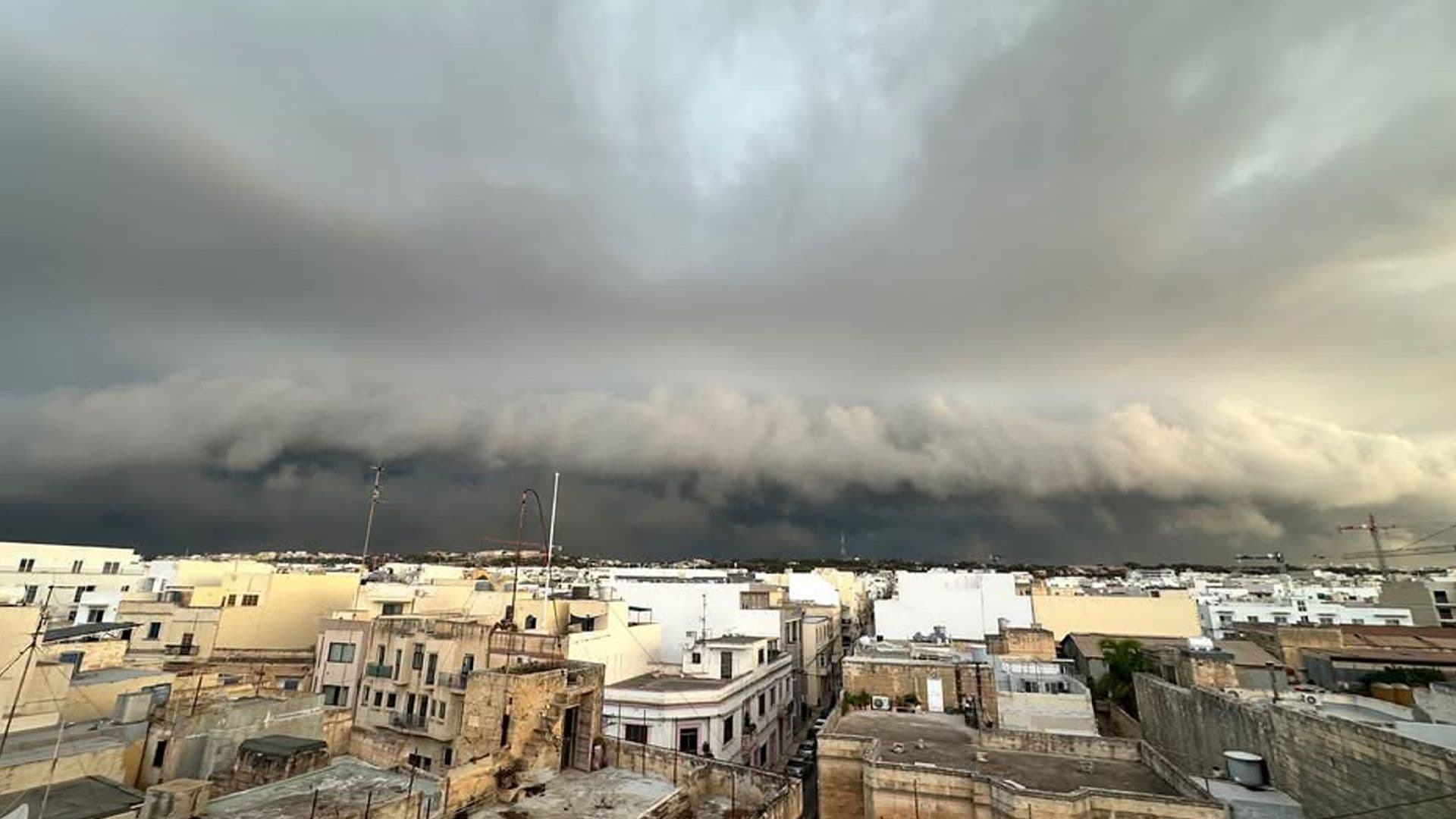 More Stunning Cloud Formations Over Malta As Rough Weather Hits