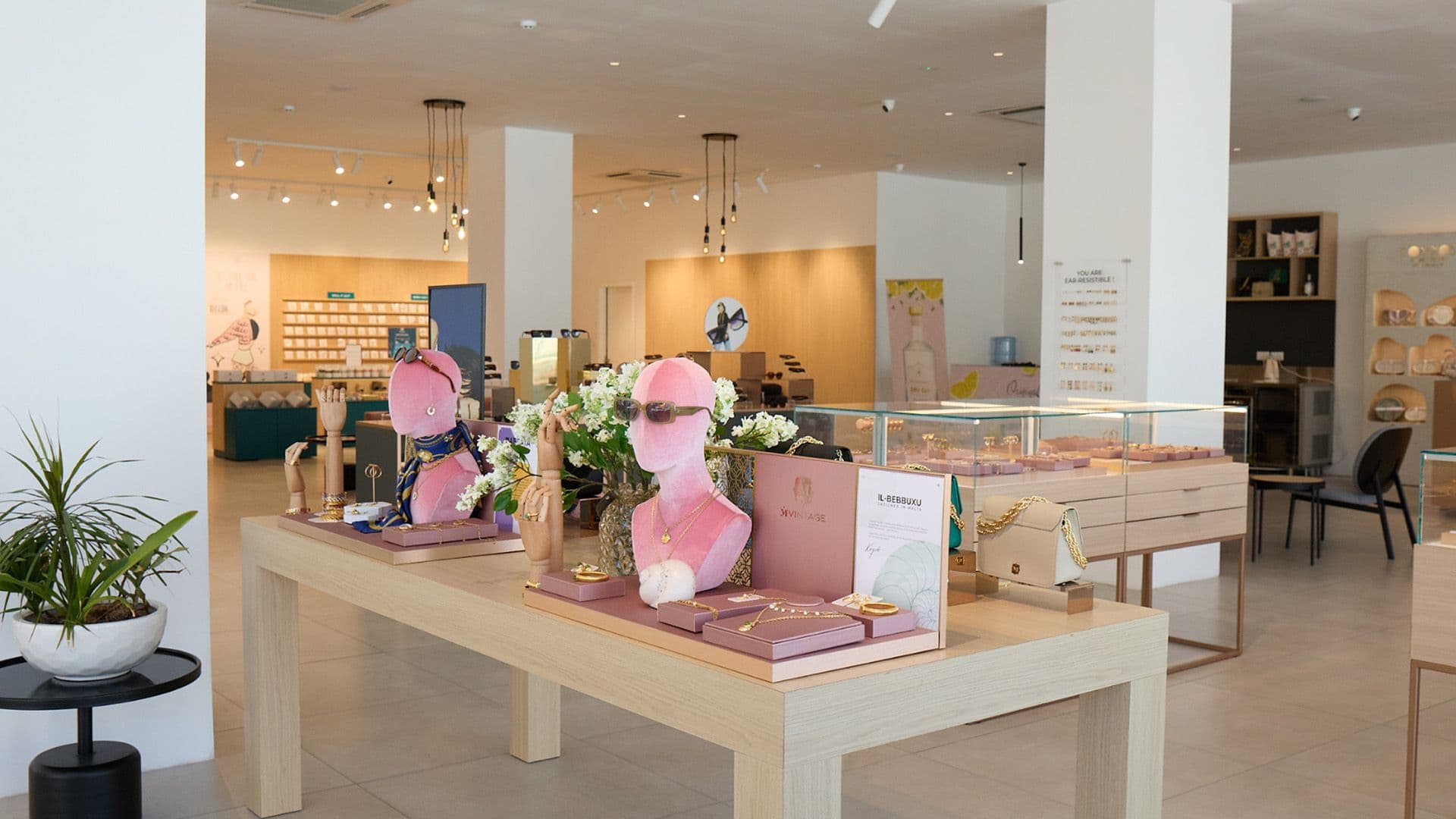 More Than An Award: Mvintage Women Of The Year Celebrates Women Creating Change