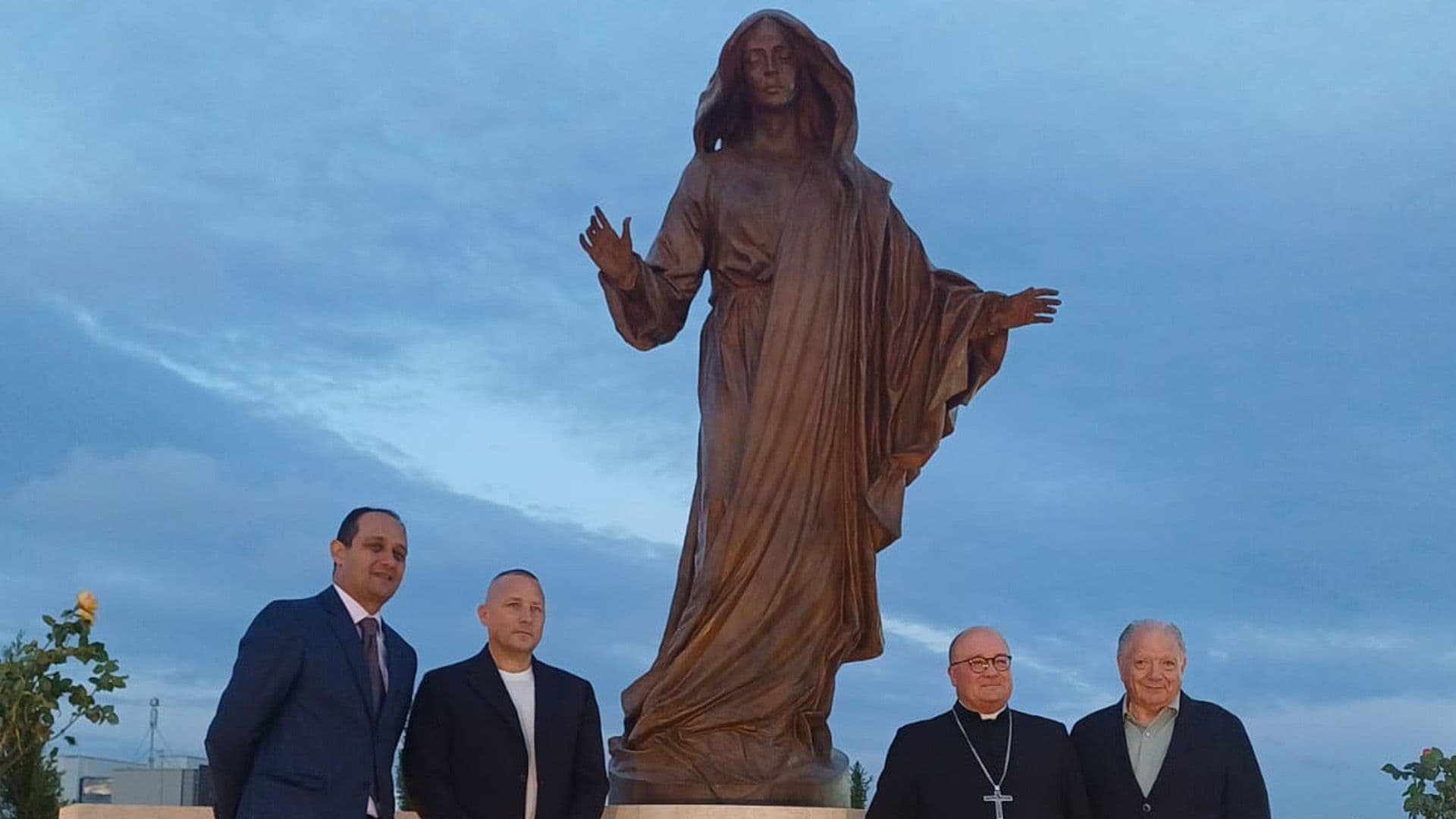 New Bronze Statue Unveiled At St James Hospital