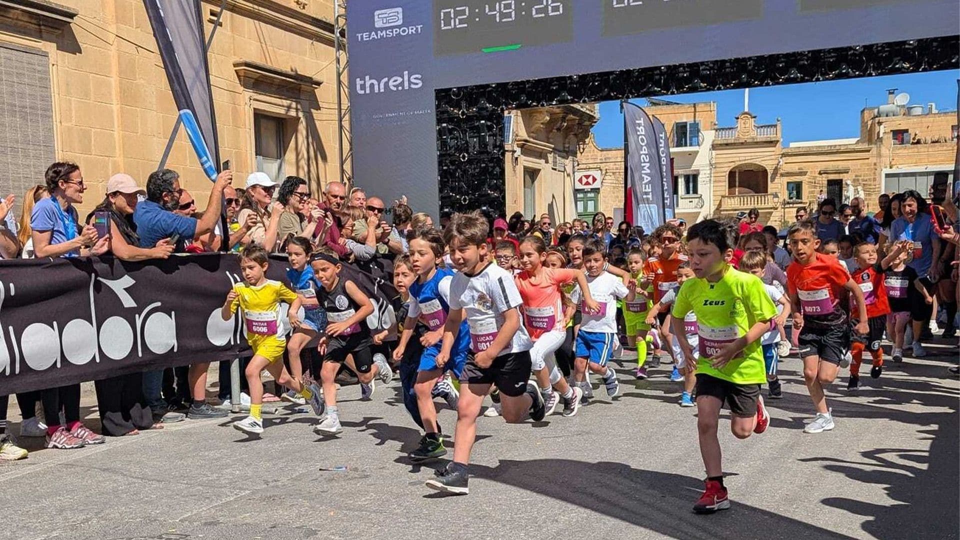 Young Runners Take Over Xagħra Square in High-Energy Kids Races