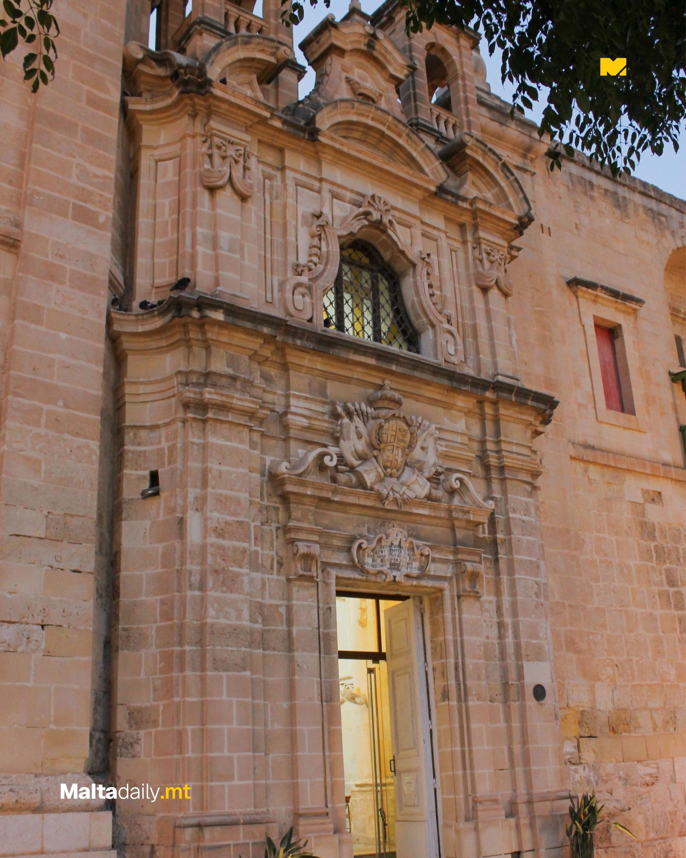 Discover Valletta Waterfront's Fun-Filled Quiz Night!