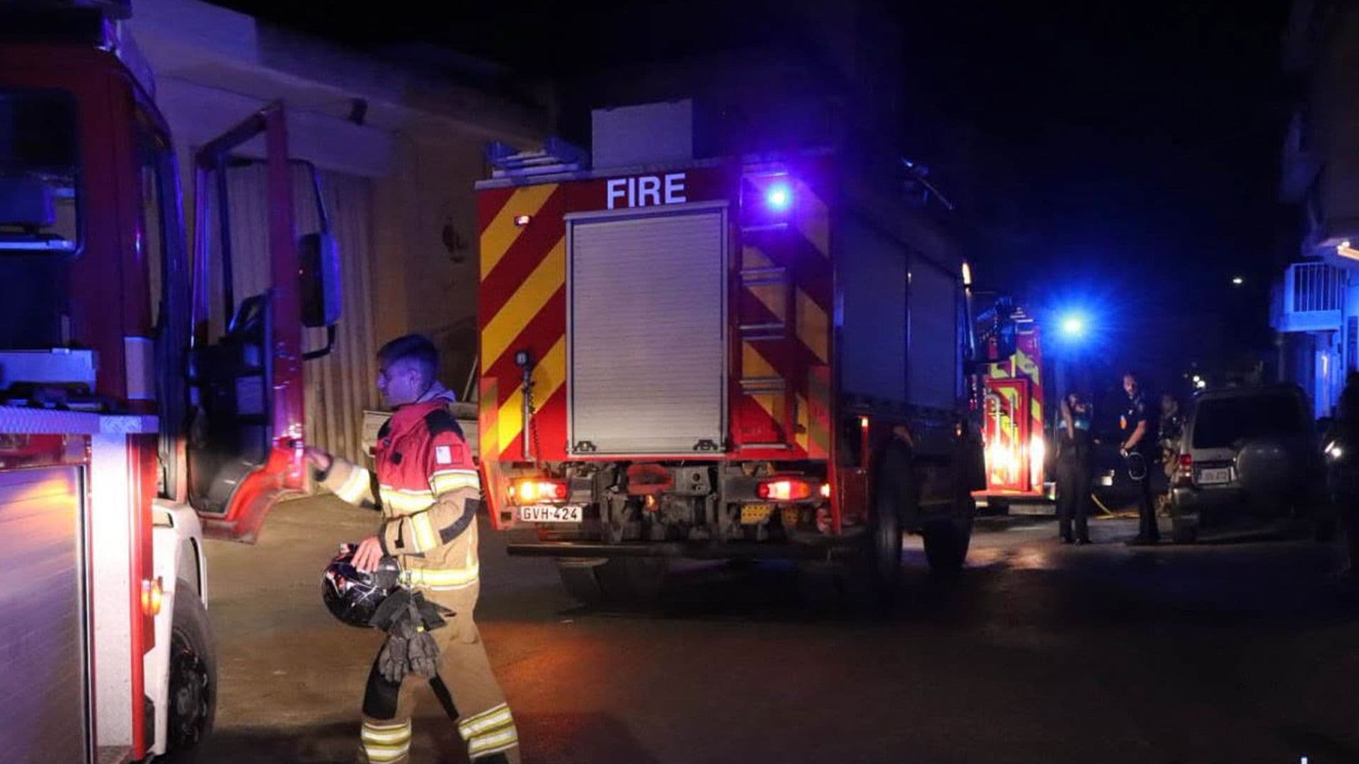 Civil Protection Extinguish Residence Fire In Qala, Gozo