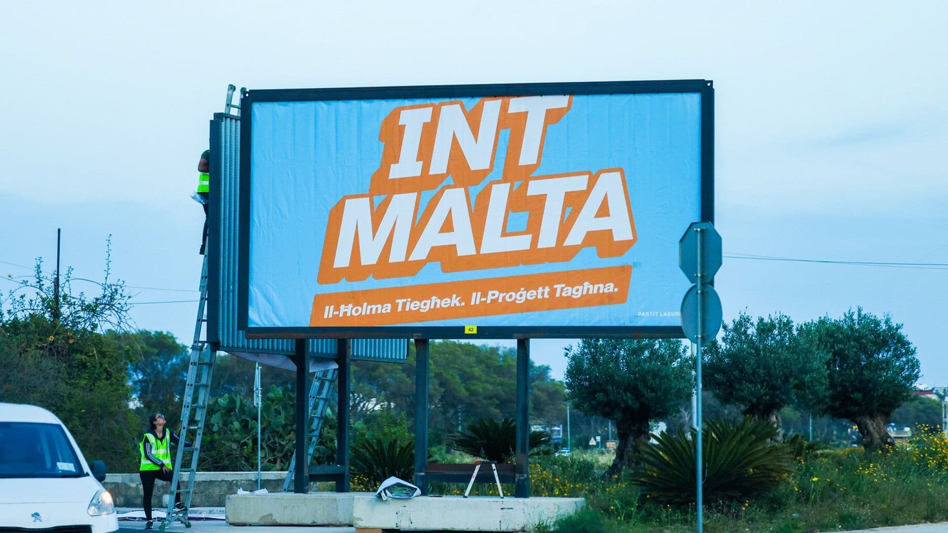 Labour’s ‘Int Malta’ Banners Set Up As Election Campaign Begins