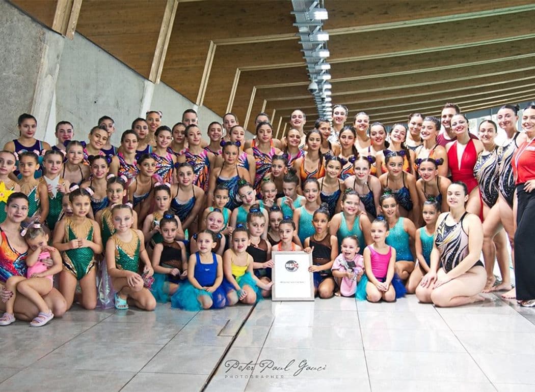 Synchro Knights Set New National Record