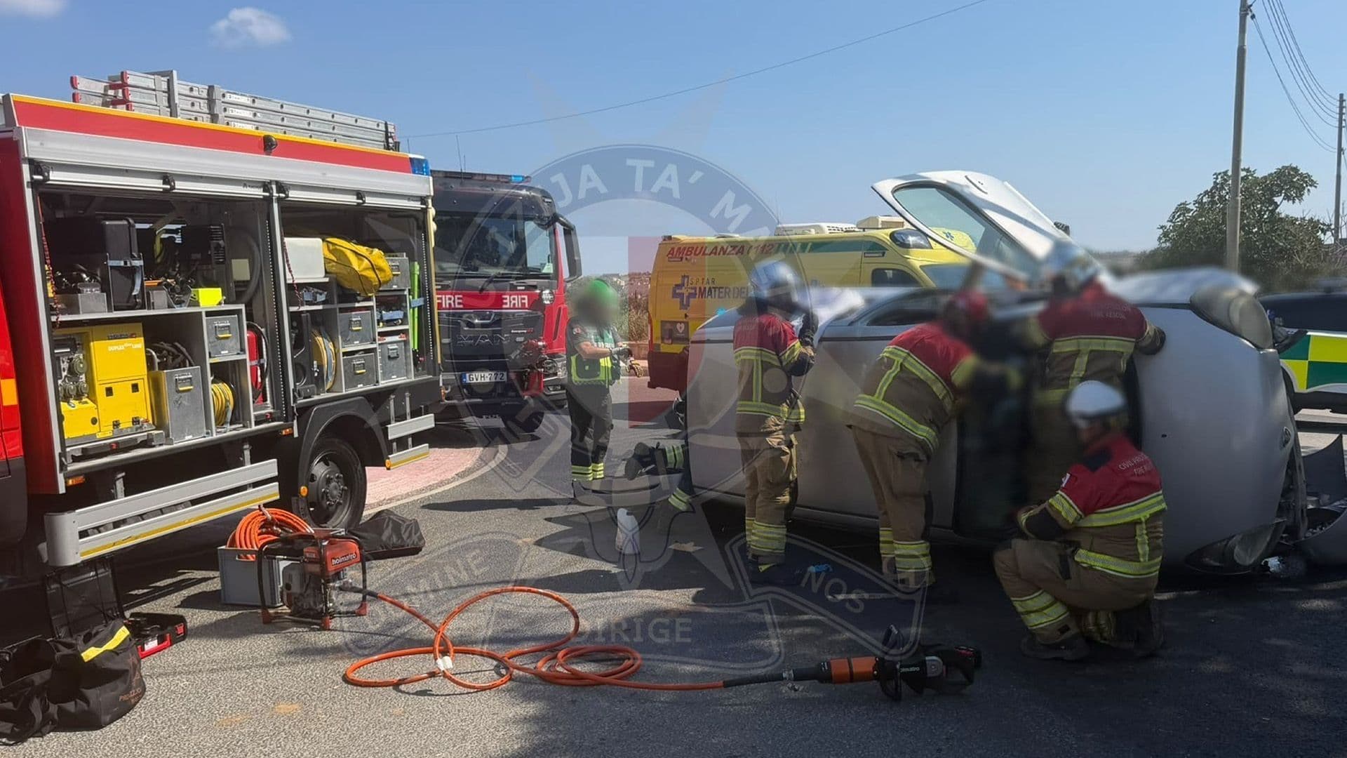 Two Elderly Persons Injured After Vehicle Flips Onto Side In St Paul’s Bay