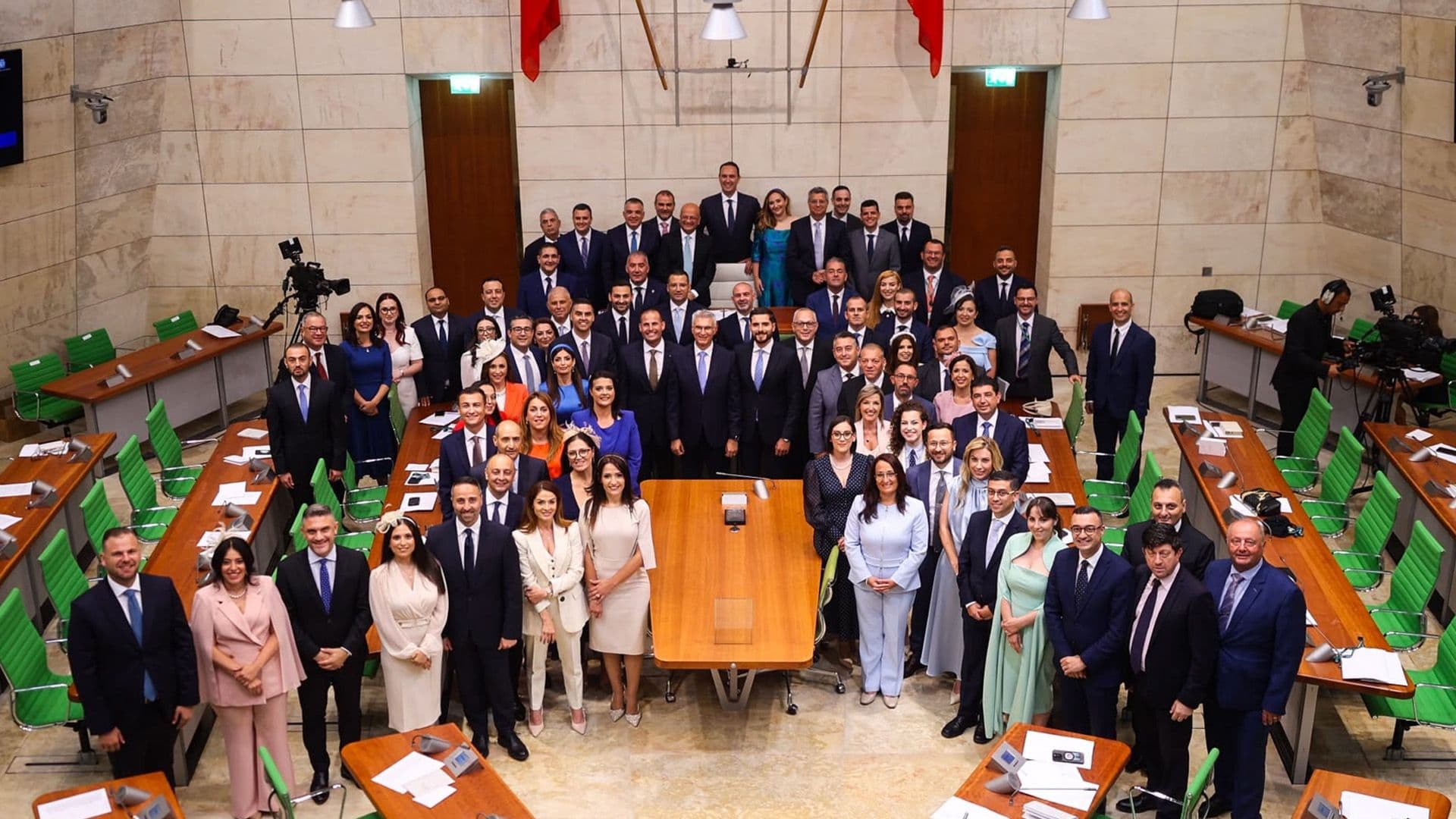 Elected Officials Pose For Photo As Parliament Reopens