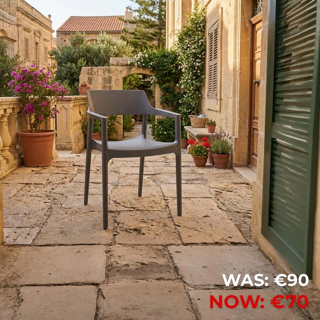 September: Outdoor Offer season at OK Home