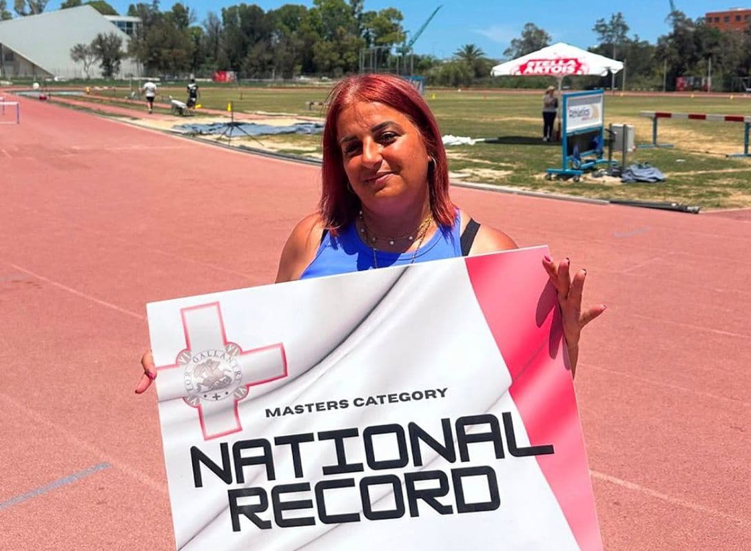 Antonella Chouhal sets new W50 national hammer throw record with 46.68m