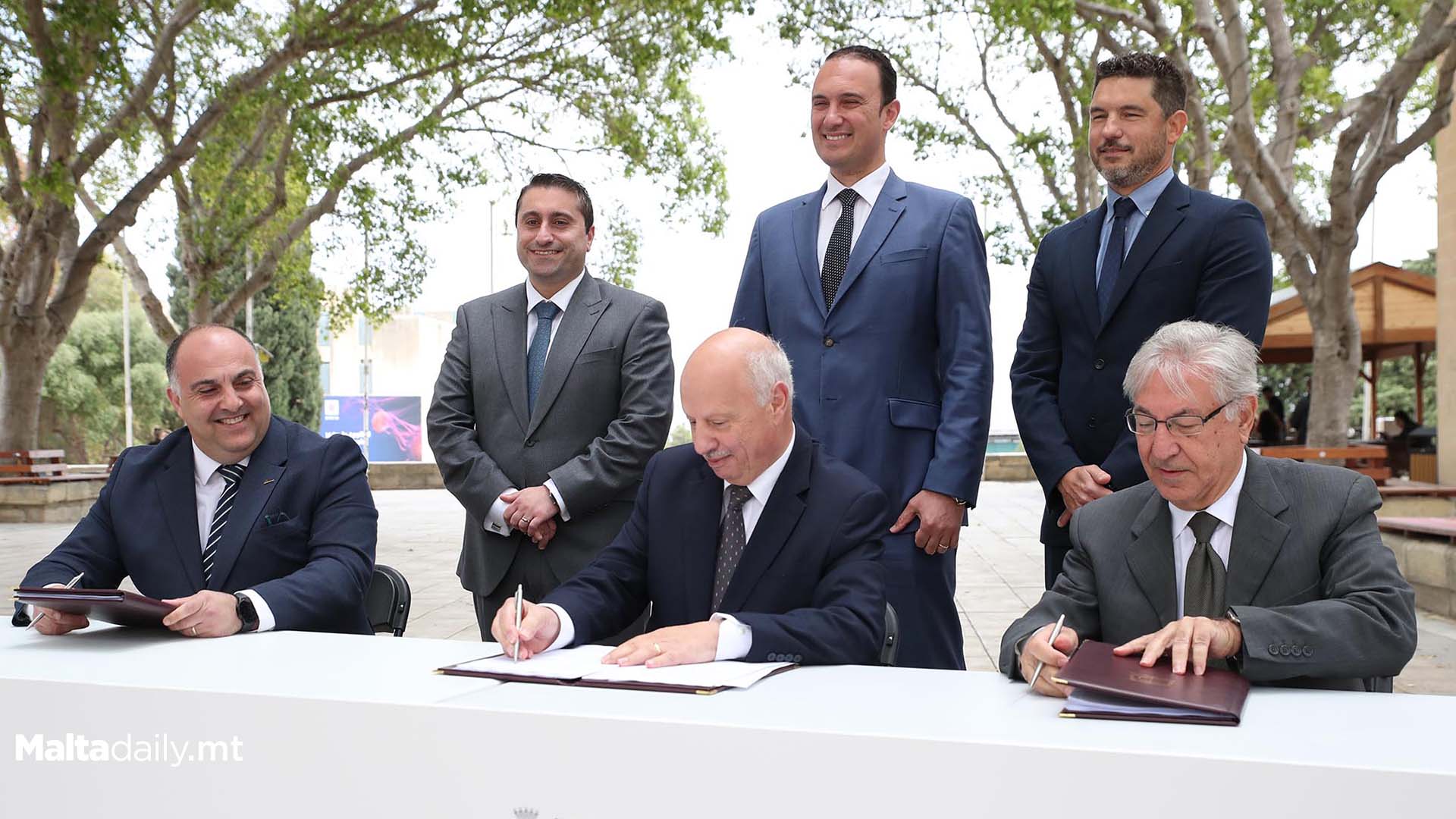 New Collective Agreement Signed To Improve University of Malta Worker’s Conditions