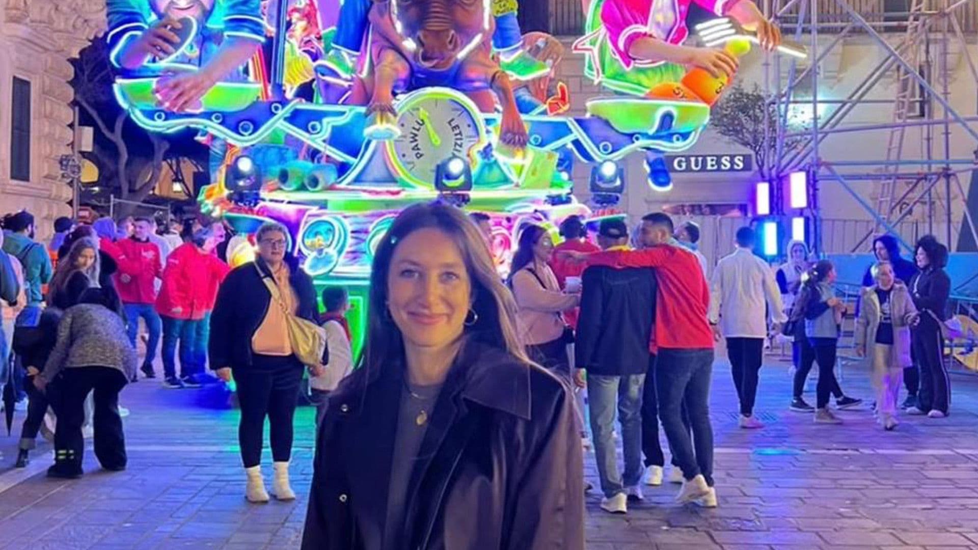 Chef Letizia Poses With MasterChef Inspired Float