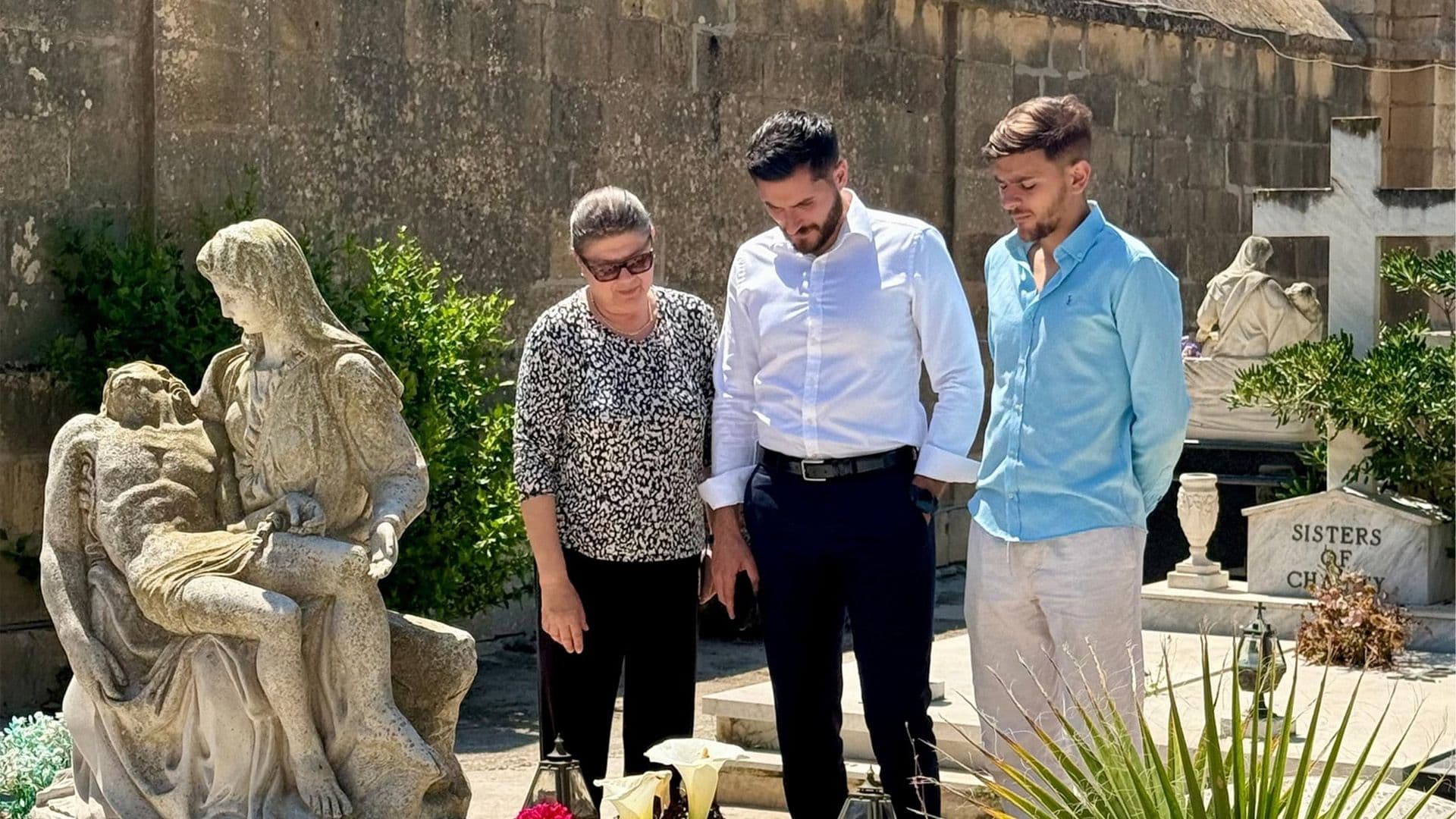 Alex Borg Pays Tribute To Late Father Along With Mother And Brother