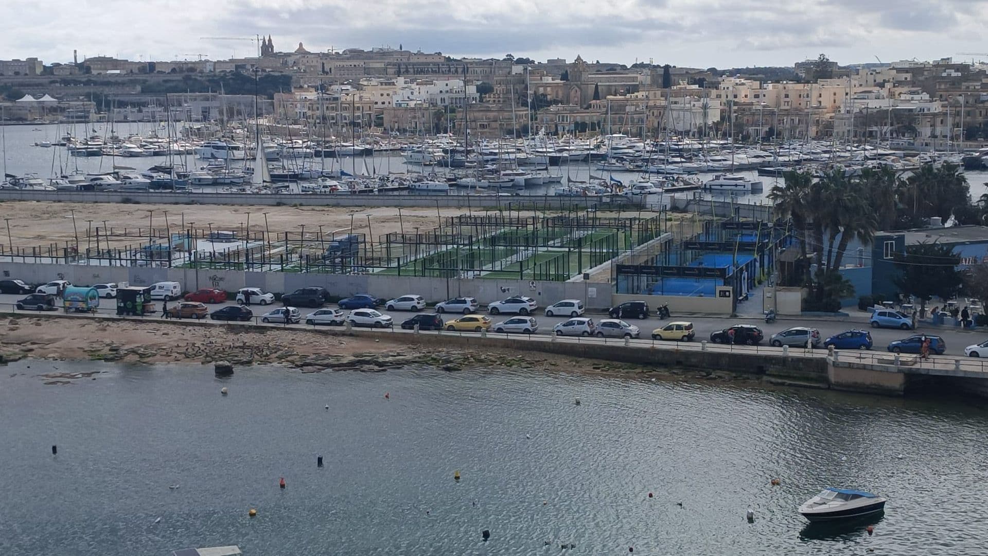 CONCERNS RAISED OVER SIX NEW PADEL COURTS ON MANOEL ISLAND