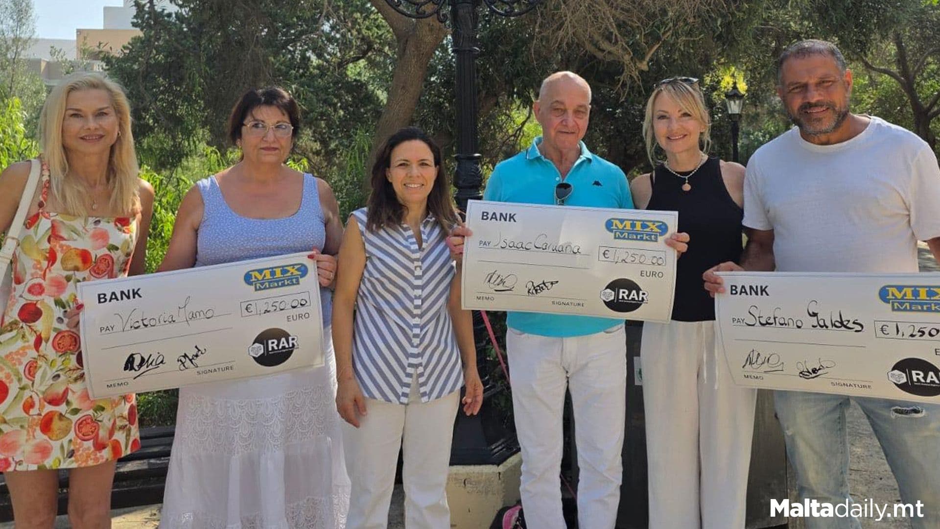 €5,000 Presented To Four Who Helped Catch Sliema Cat Killer