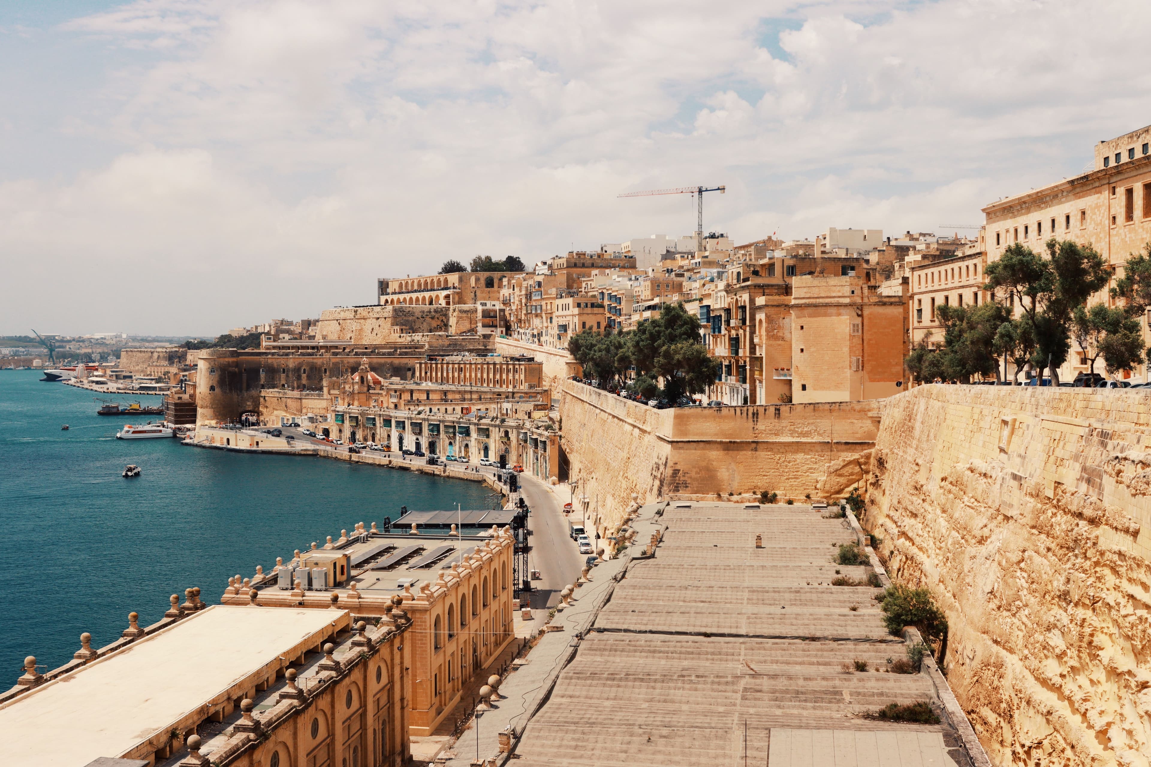 Hot & Sunny Weekend Ahead As Malta Sees Temperatures Hit 33°C