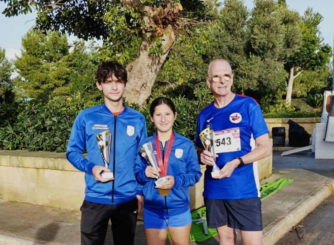 Aliyah Galea sets new U18 national record in 10K road race