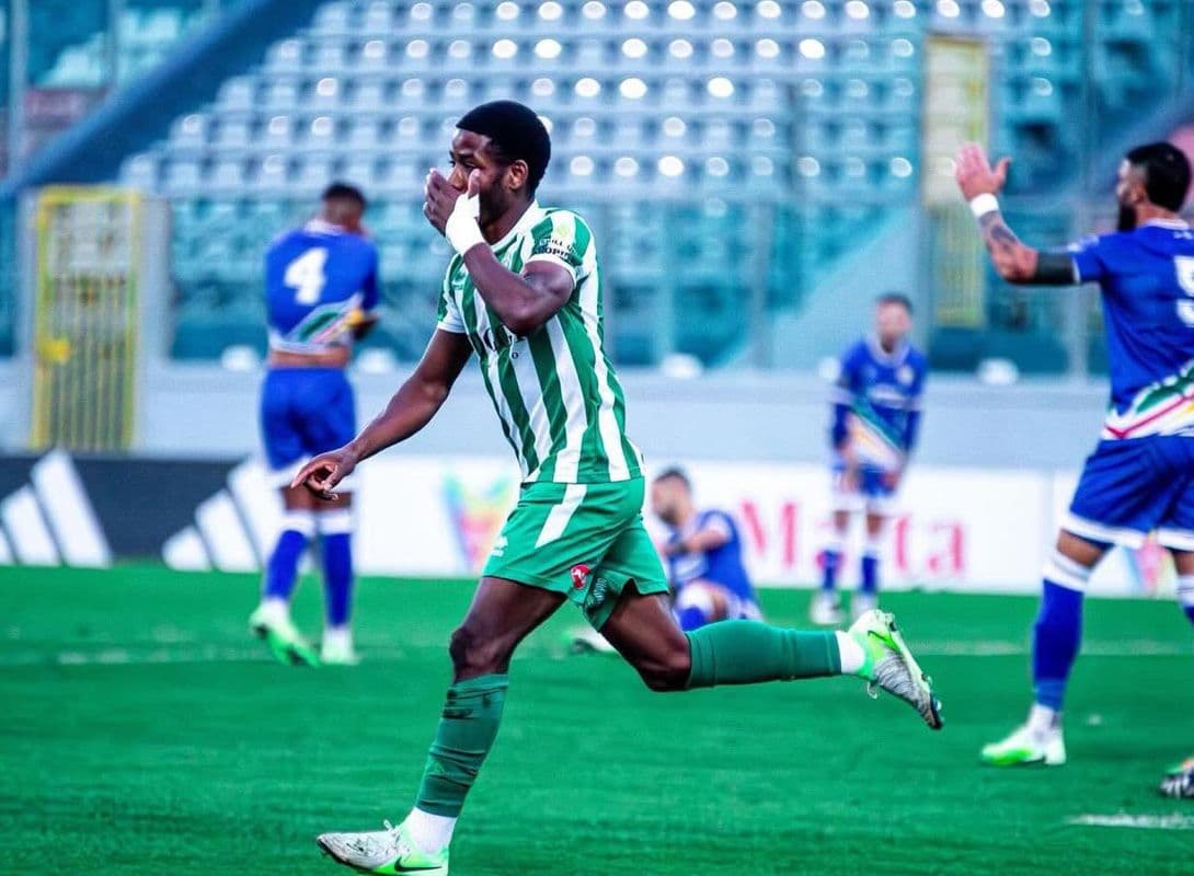 M’Mombwa Commits Future to Floriana with New Contract Extension
