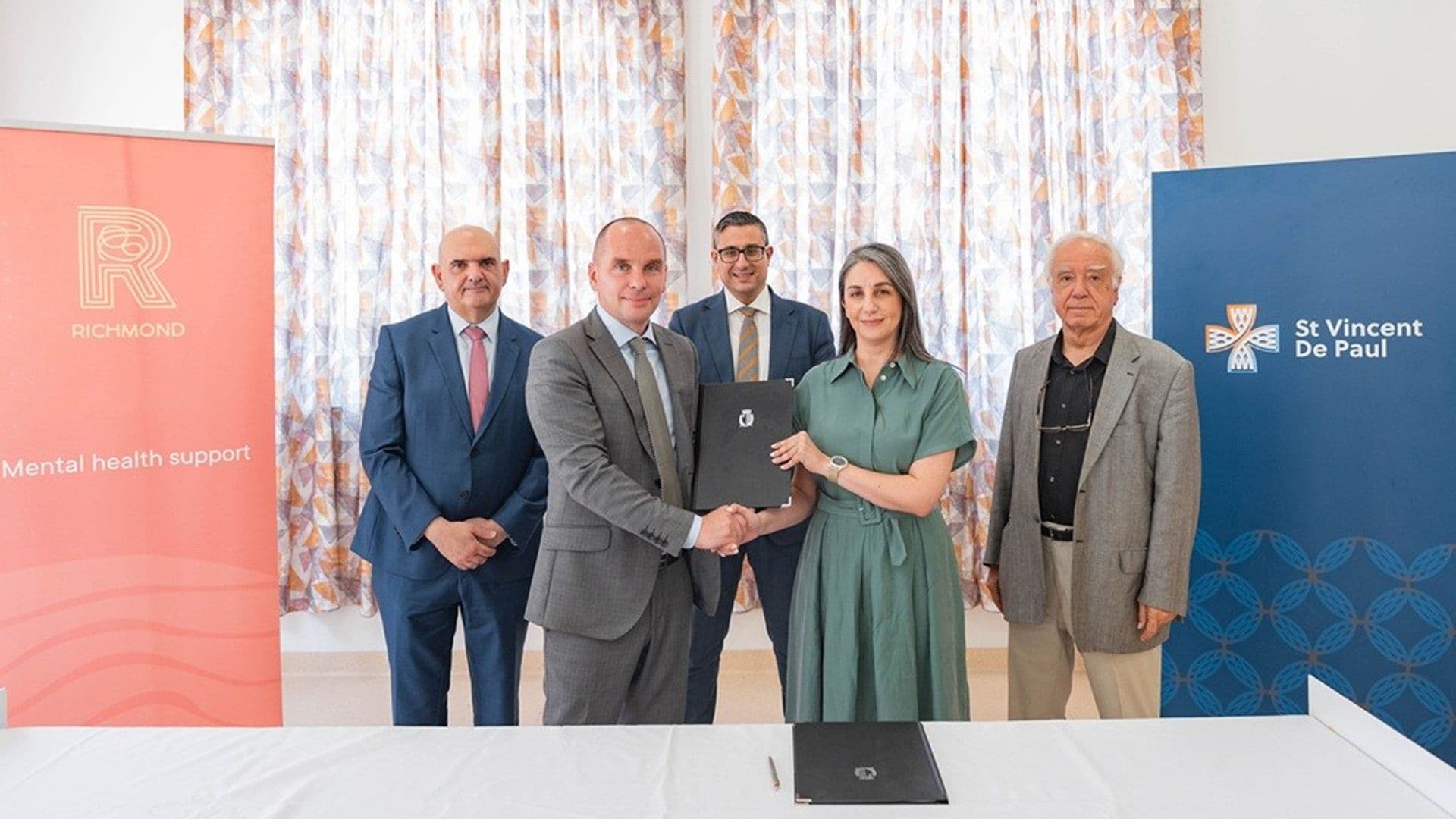 Mental Health Training For San Vinċenz de Paul Employees