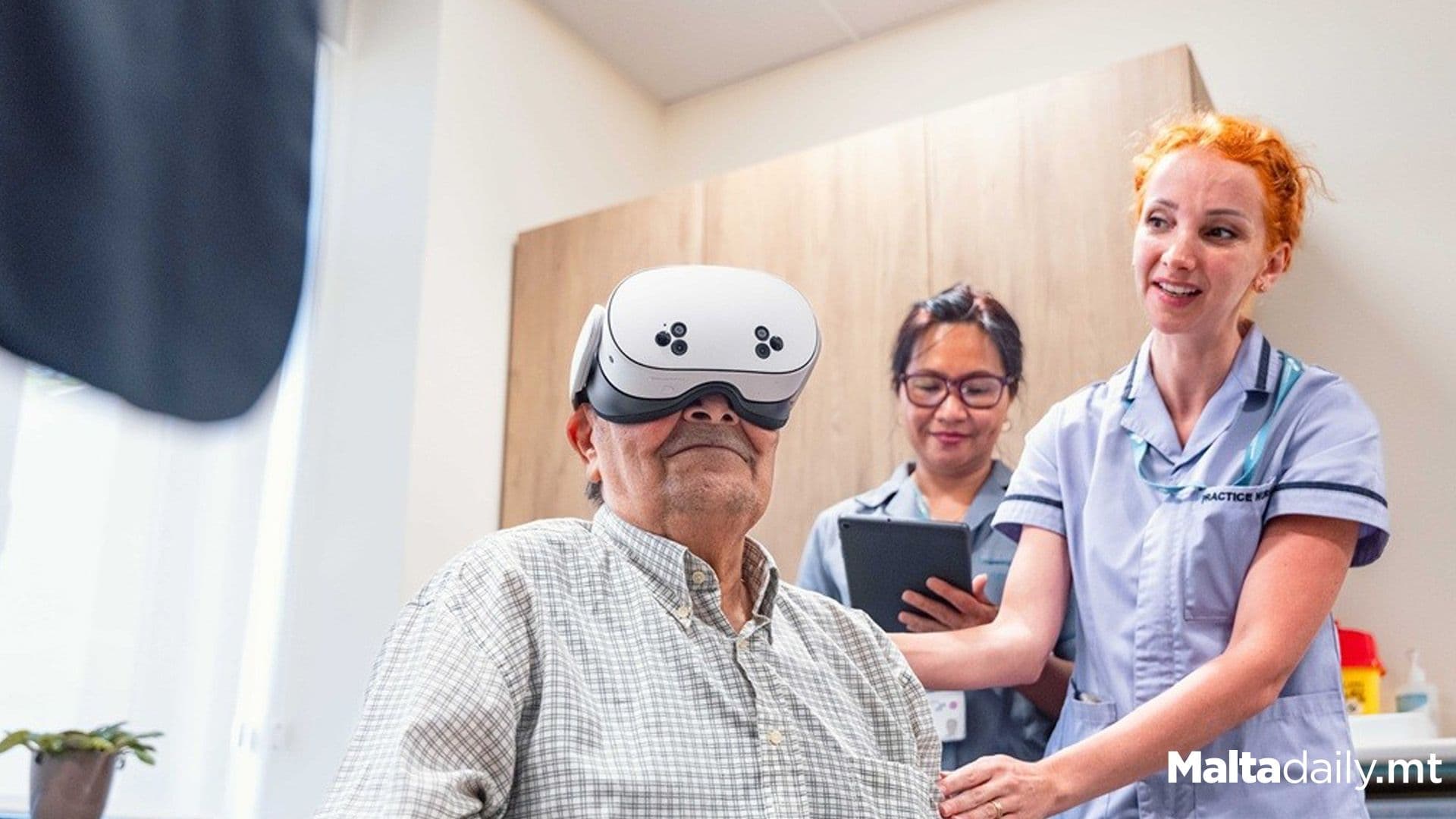 Virtual Reality Brings New Experiences to Elderly Residents